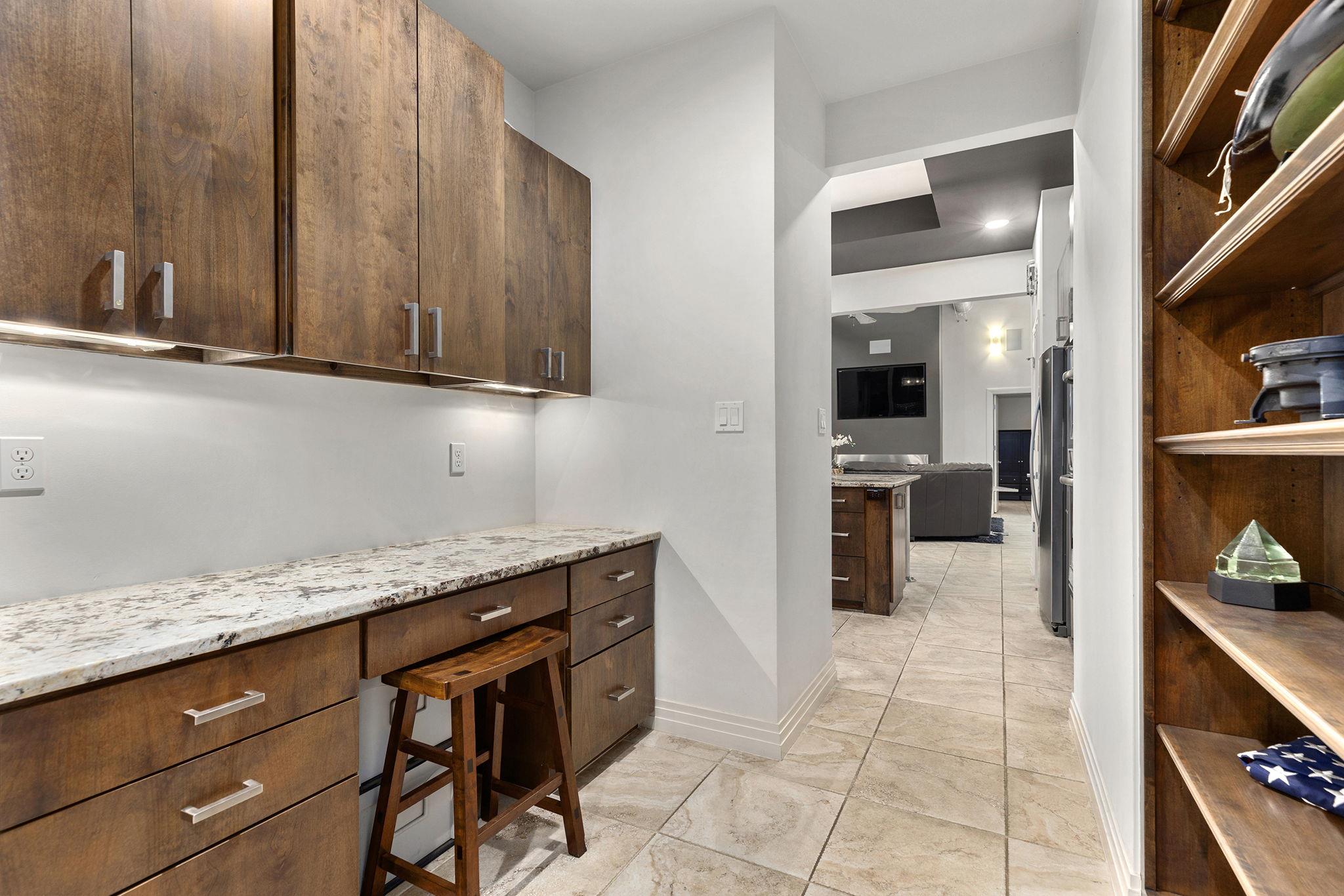 601 Golden Oaks Rd, Georgetown, TX 78628