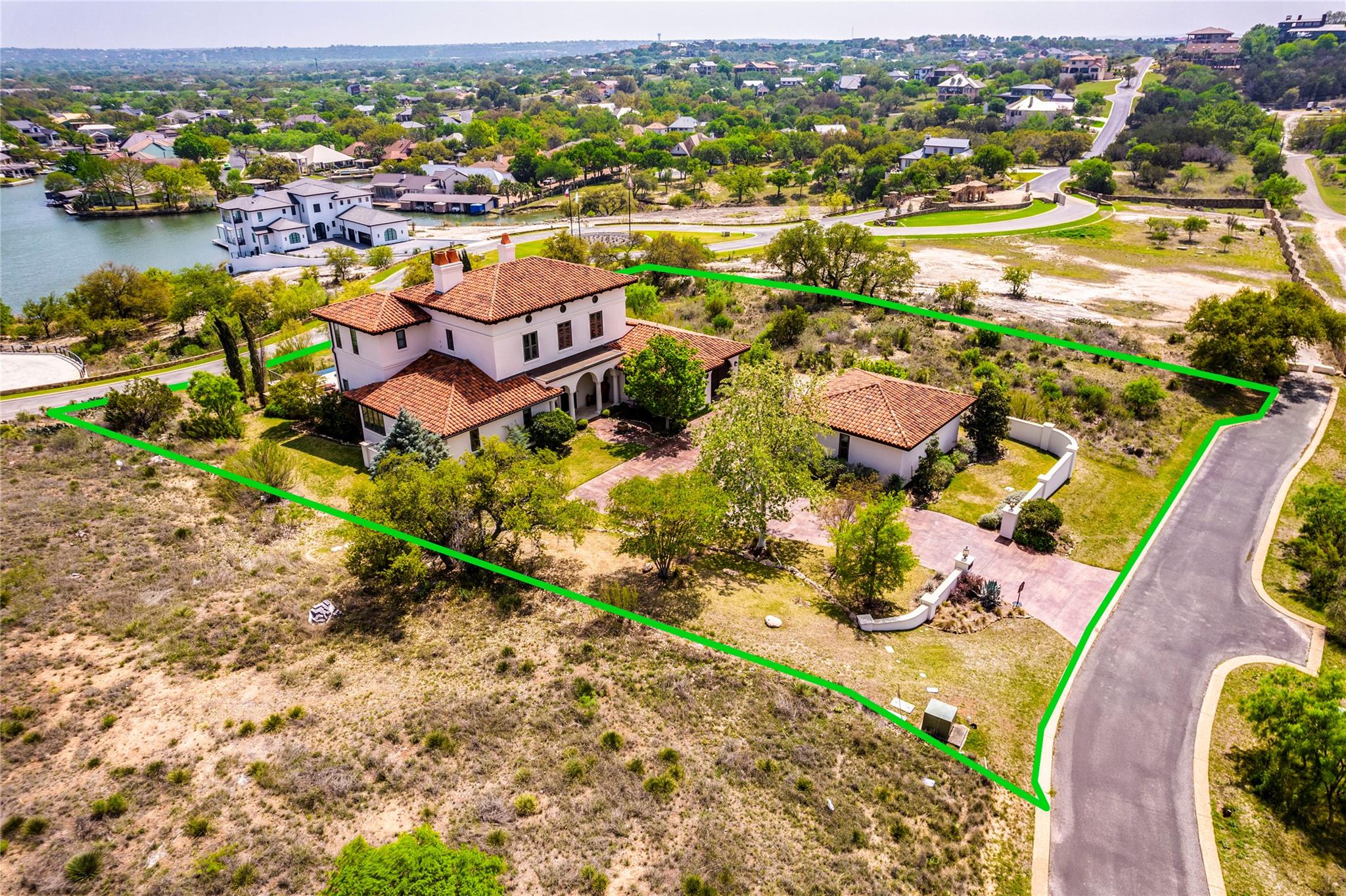 1300 Apache Tears, Horseshoe Bay, TX 78657