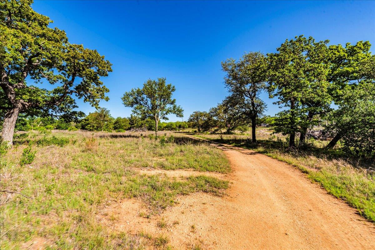 7688 Hwy 261 Highway, Buchanan Dam, TX 78609