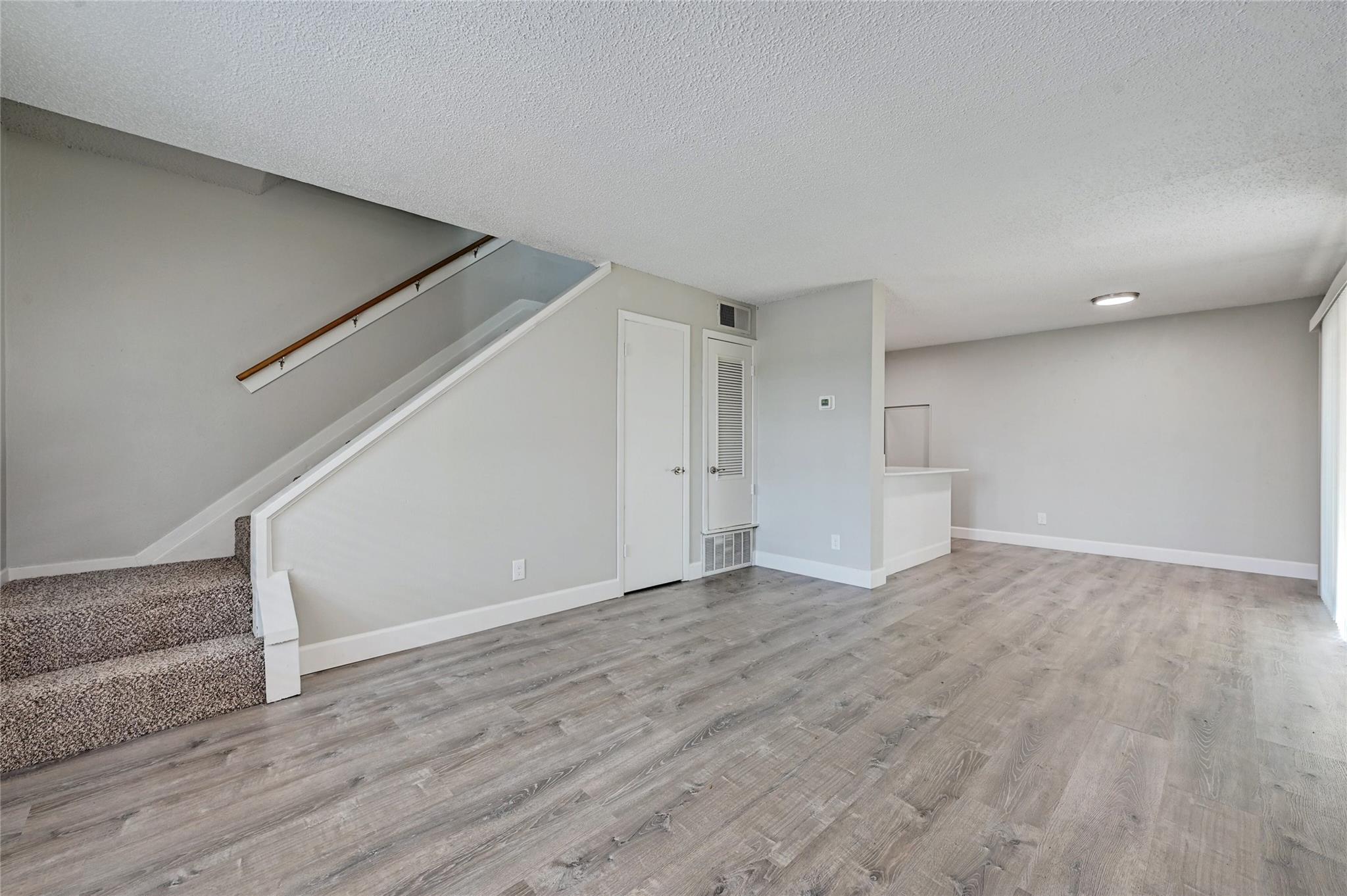 1200 Banister Ln # 5, Austin, TX 78704
