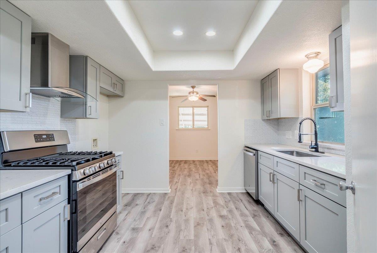 706 WINDSOR Rd, Round Rock, TX 78664