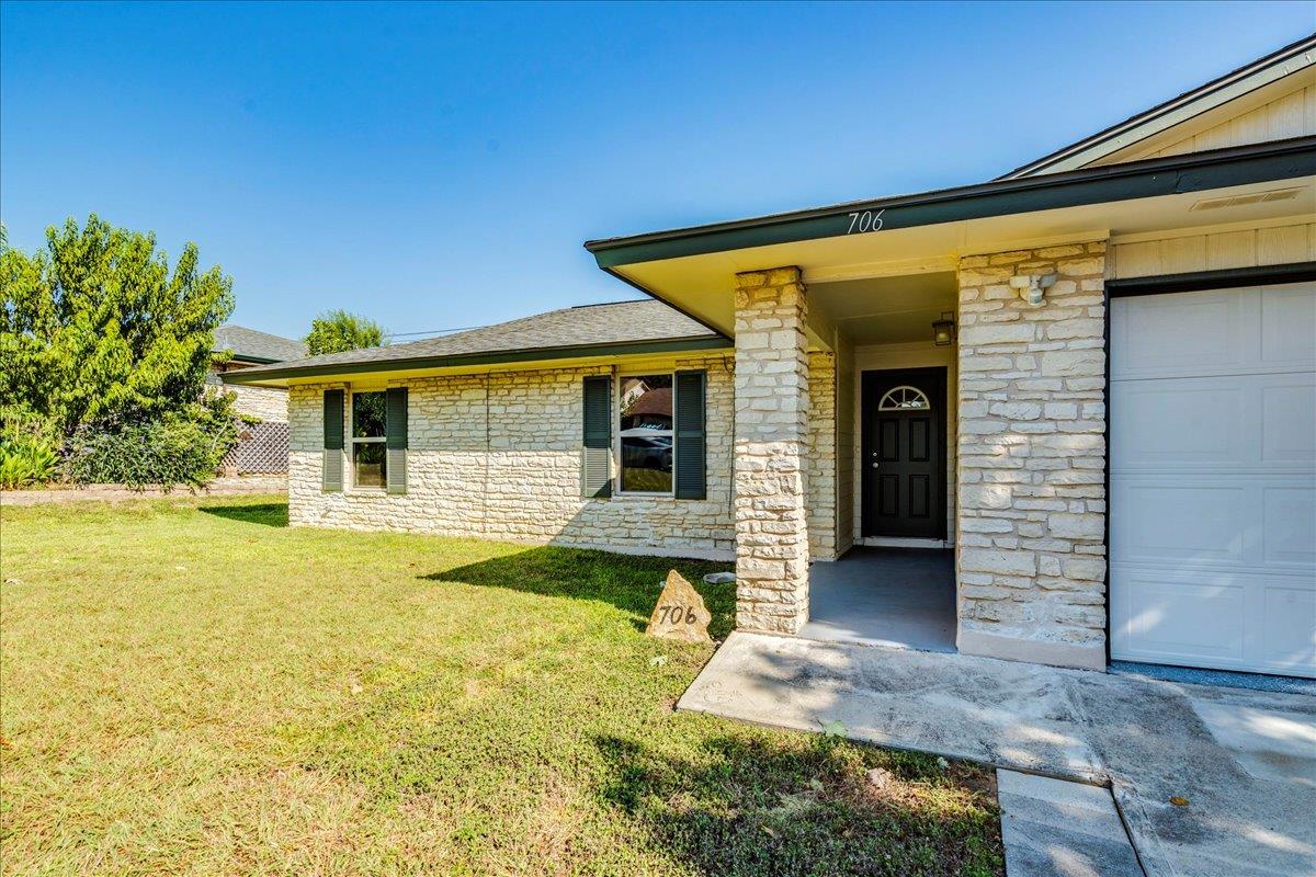 706 WINDSOR Rd, Round Rock, TX 78664