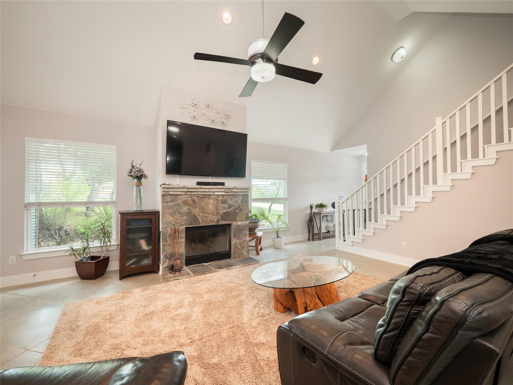 17504 Village Dr, Dripping Springs, TX 78620