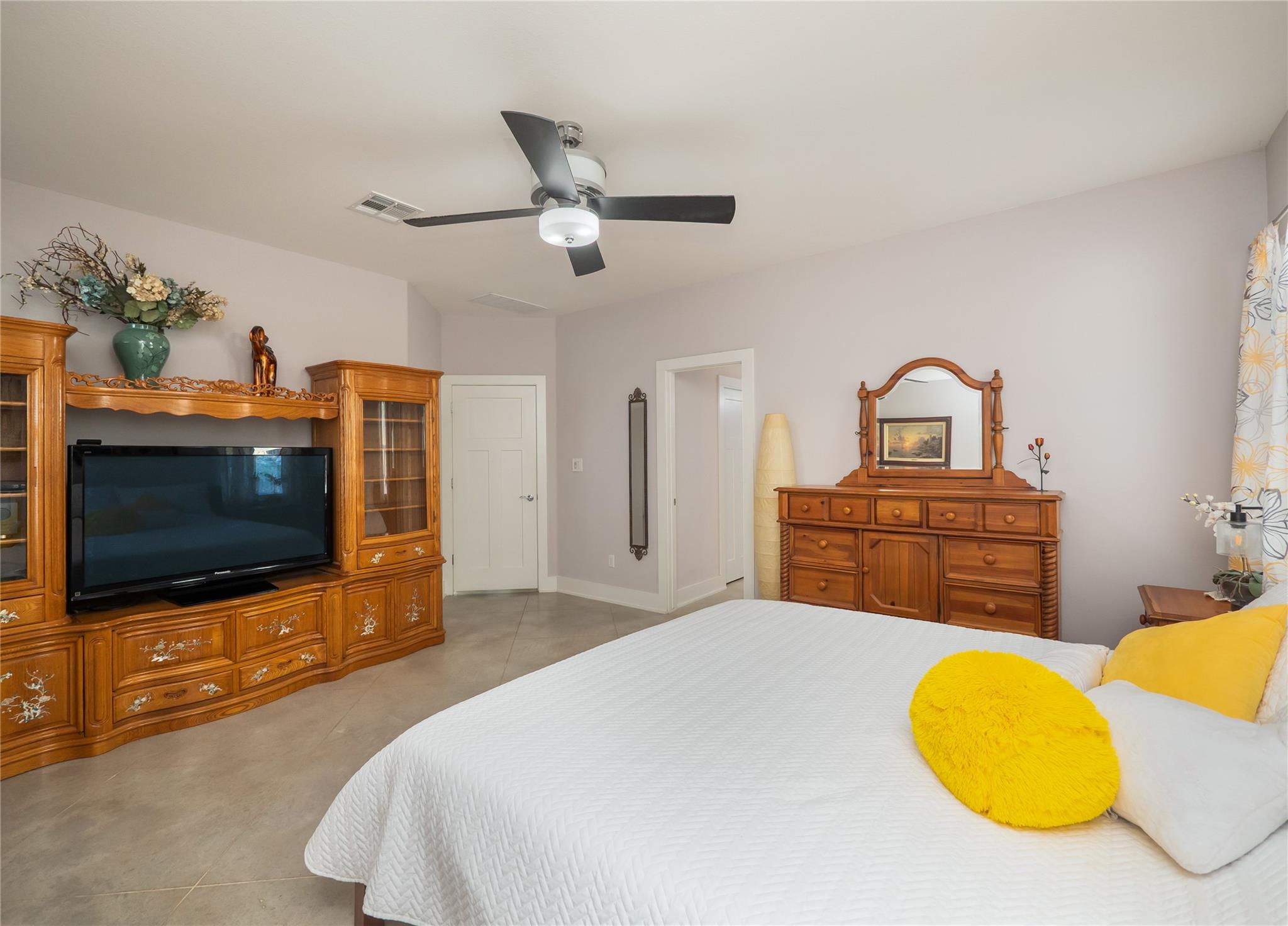 17504 Village Dr, Dripping Springs, TX 78620
