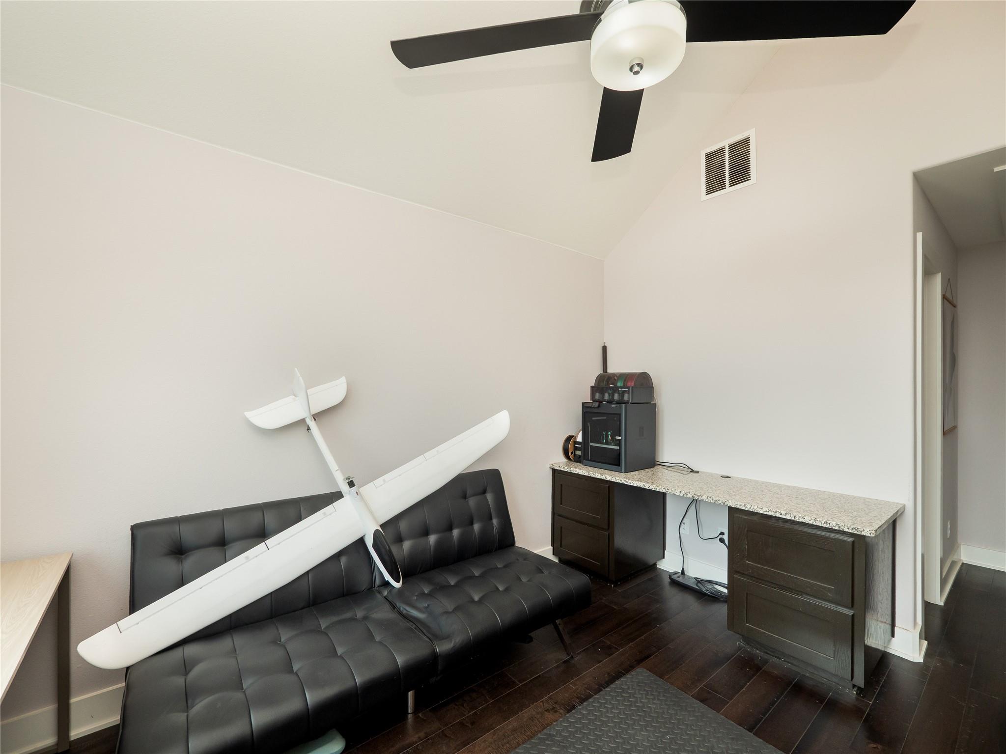 17504 Village Dr, Dripping Springs, TX 78620