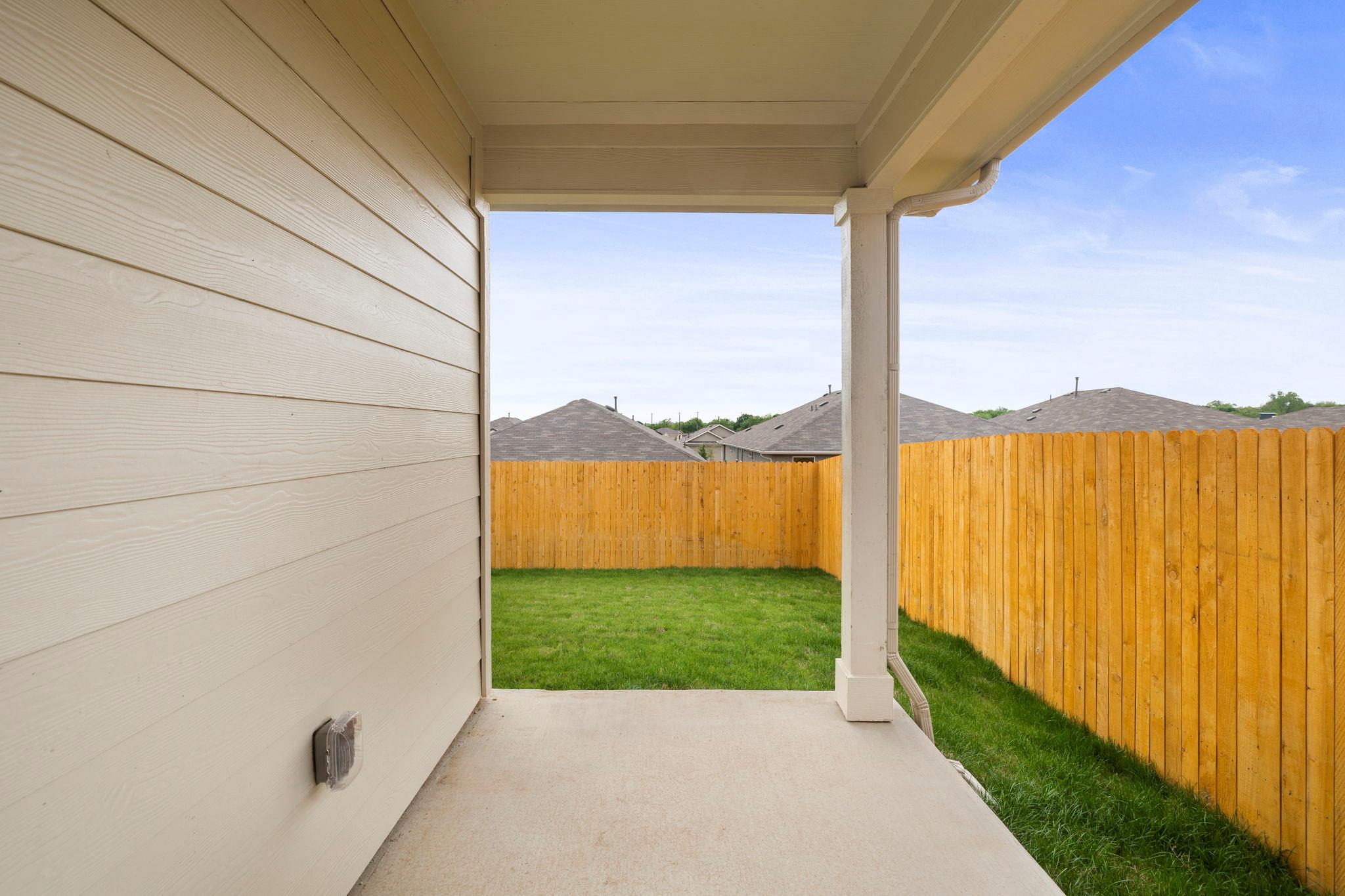 249 Globe Mallow Cir, Kyle, TX 78640
