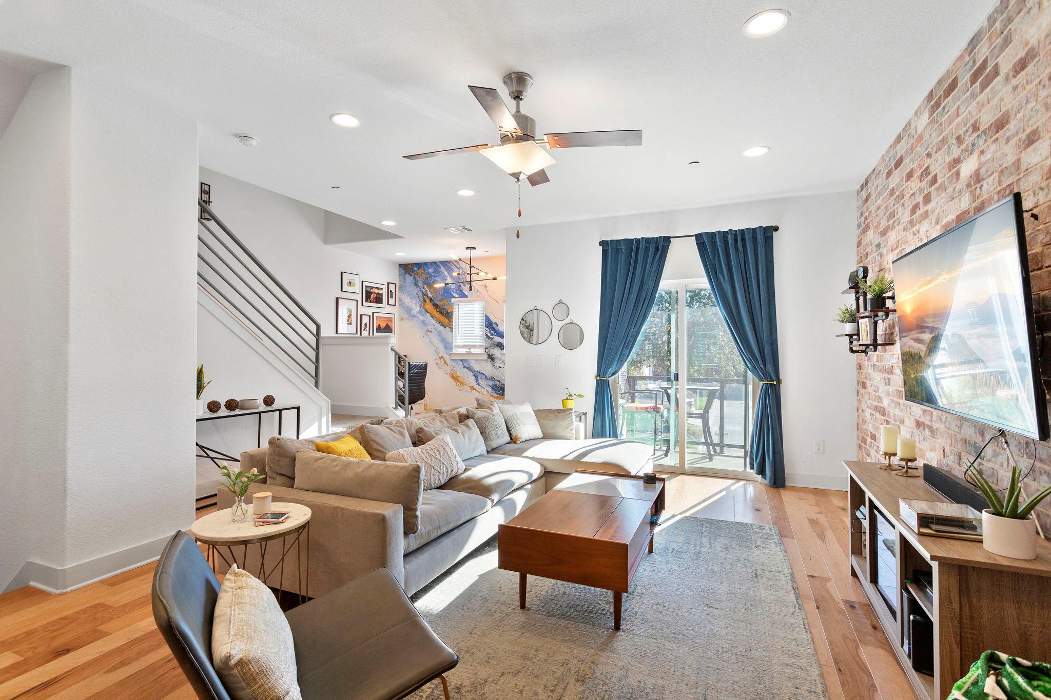 7203 Bassett Ct, Austin, TX 78741