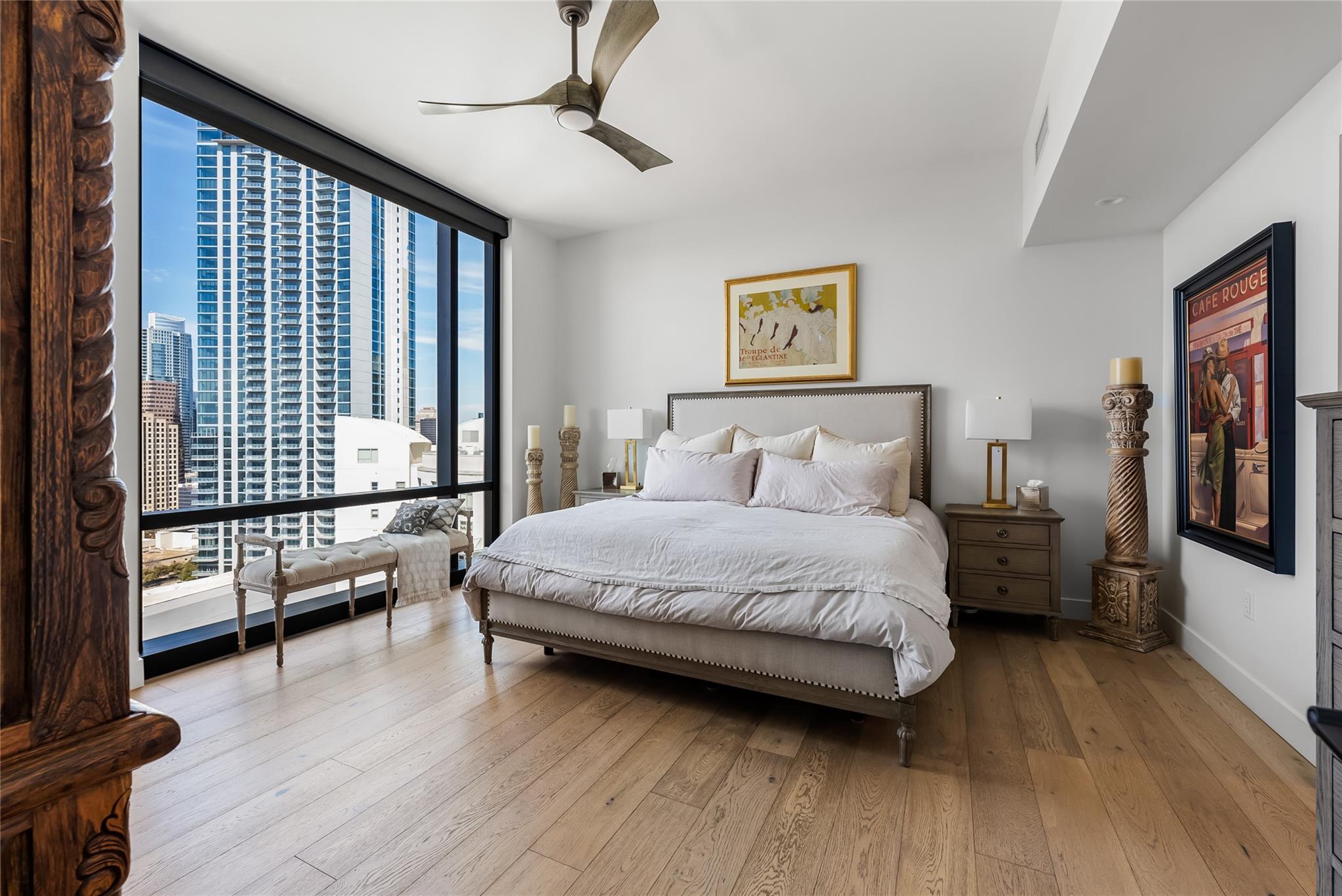 70 Rainey St # 2106, Austin, TX 78701