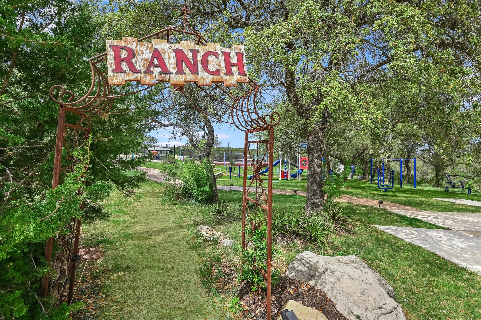 4908 Canyon Ranch Trl, Spicewood, TX 78669