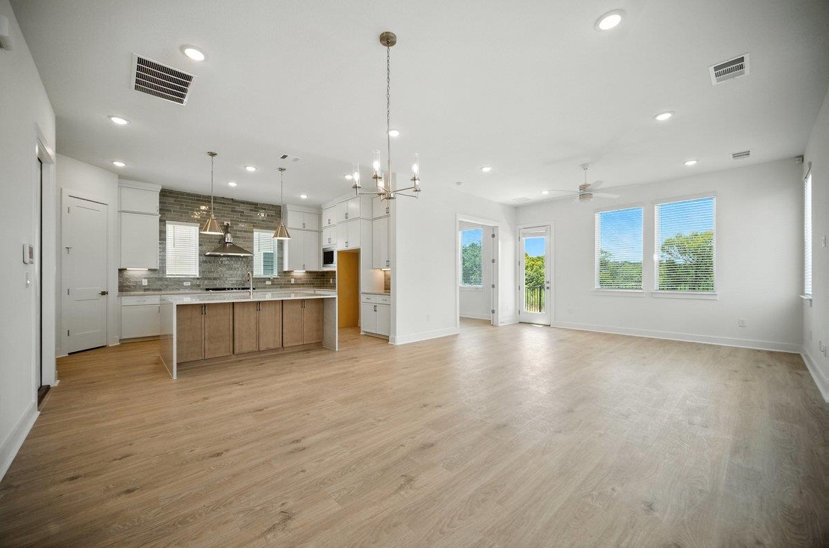 1602 Kit Cir, Austin, TX 78758