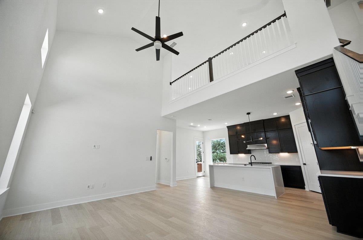 12105 Cearley Dr, Austin, TX 78758