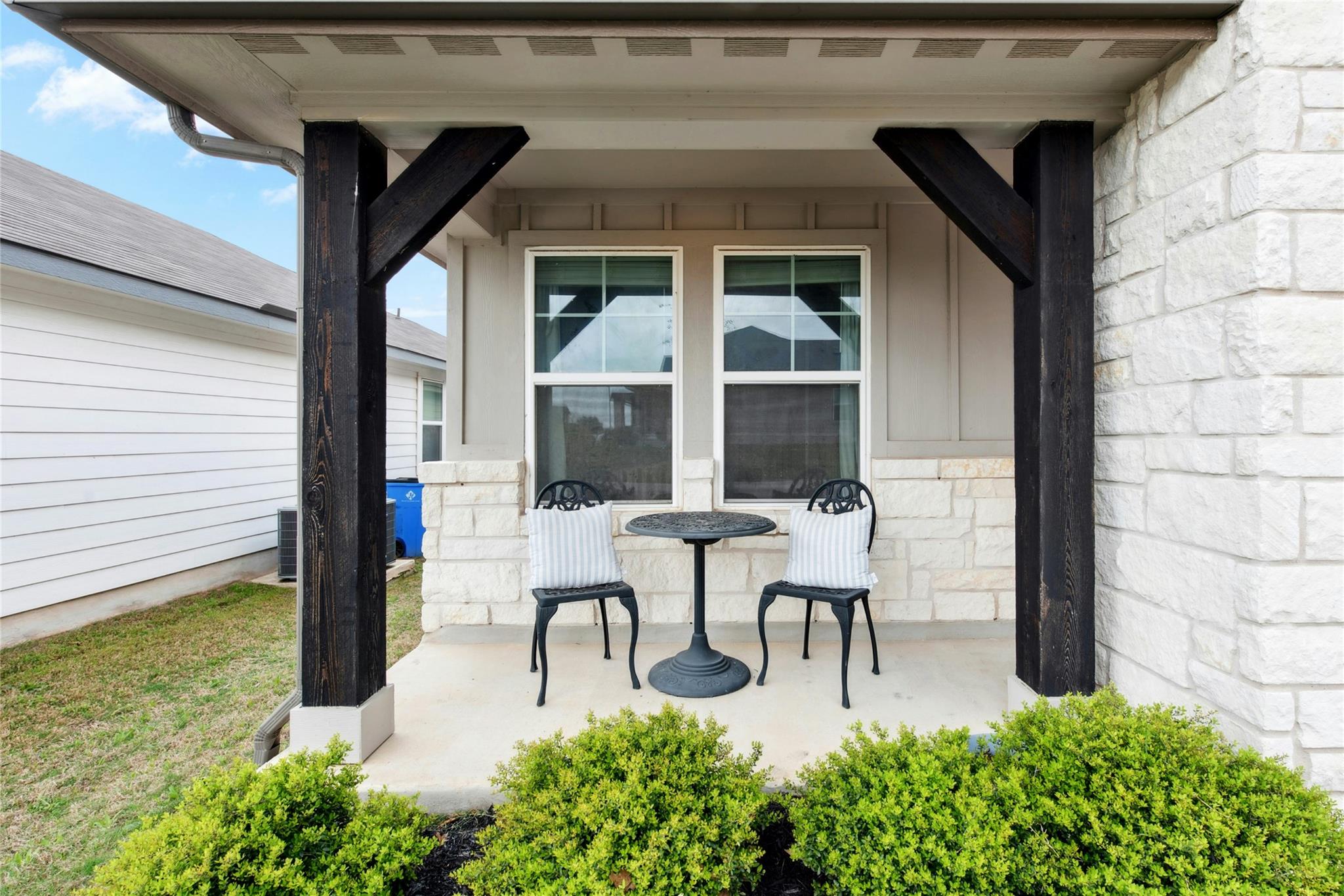 806 Vineyard Falls Rd, Austin, TX 78748