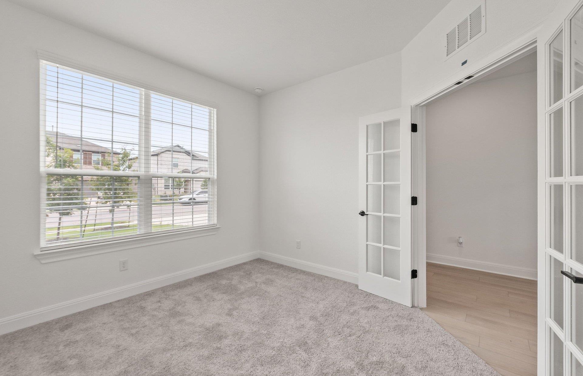 13320 Lapoynor St, Manor, TX 78653