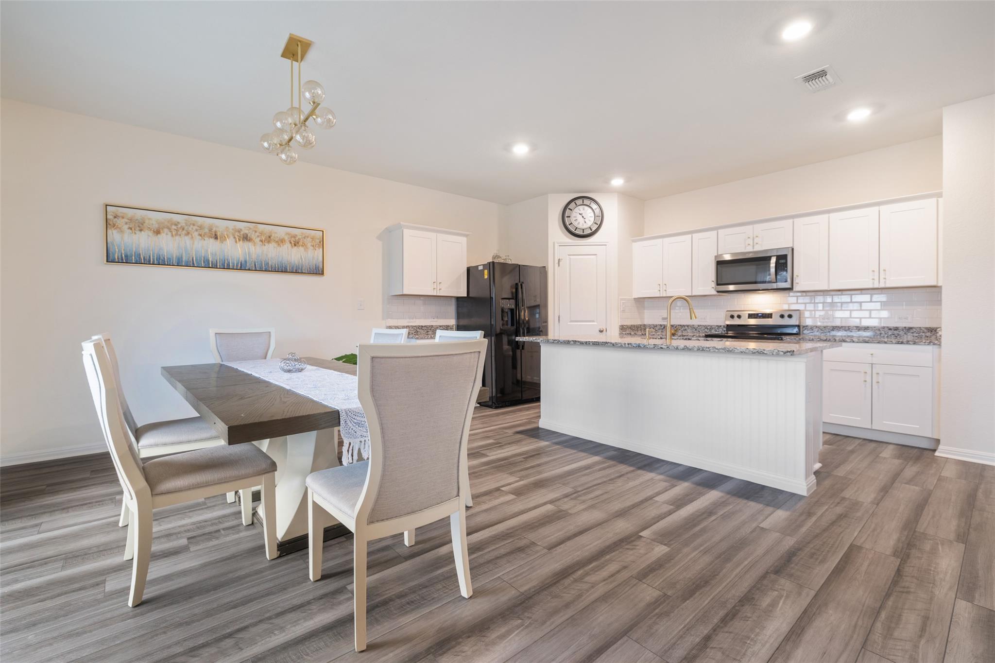 261 Night Rider Way, Jarrell, TX 76537