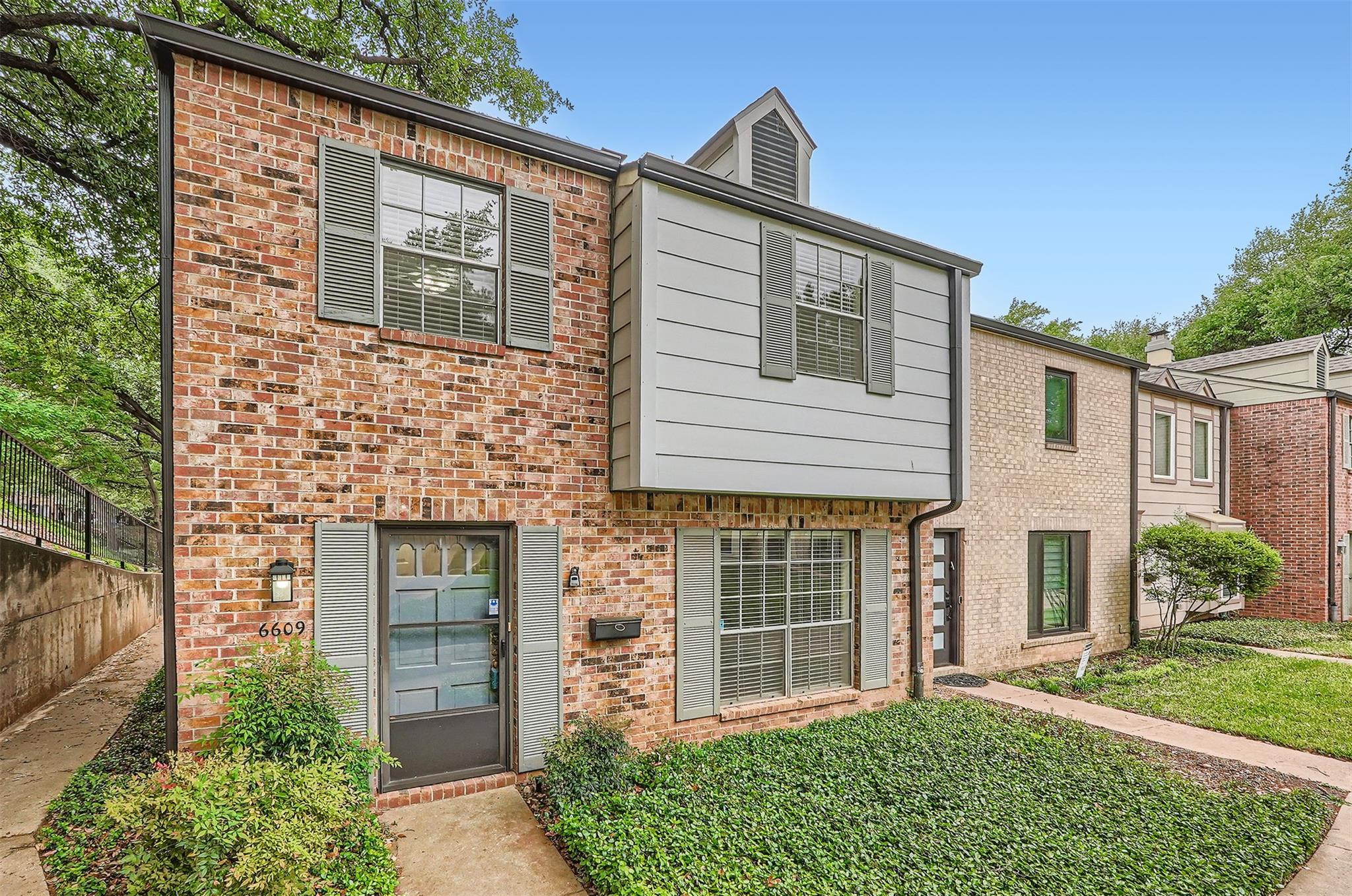6609 Valleyside Rd, Austin, TX 78731
