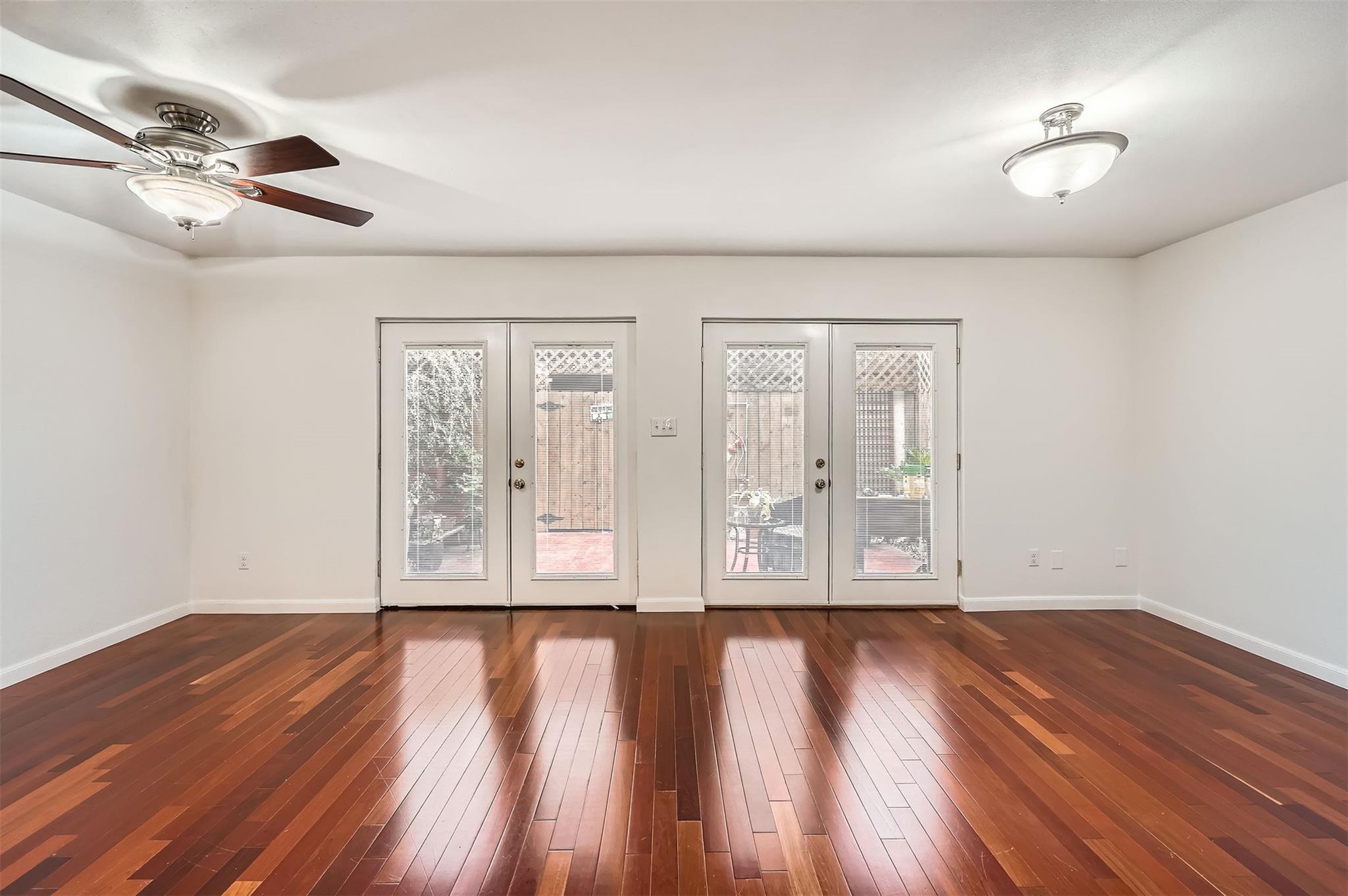 6609 Valleyside Rd, Austin, TX 78731