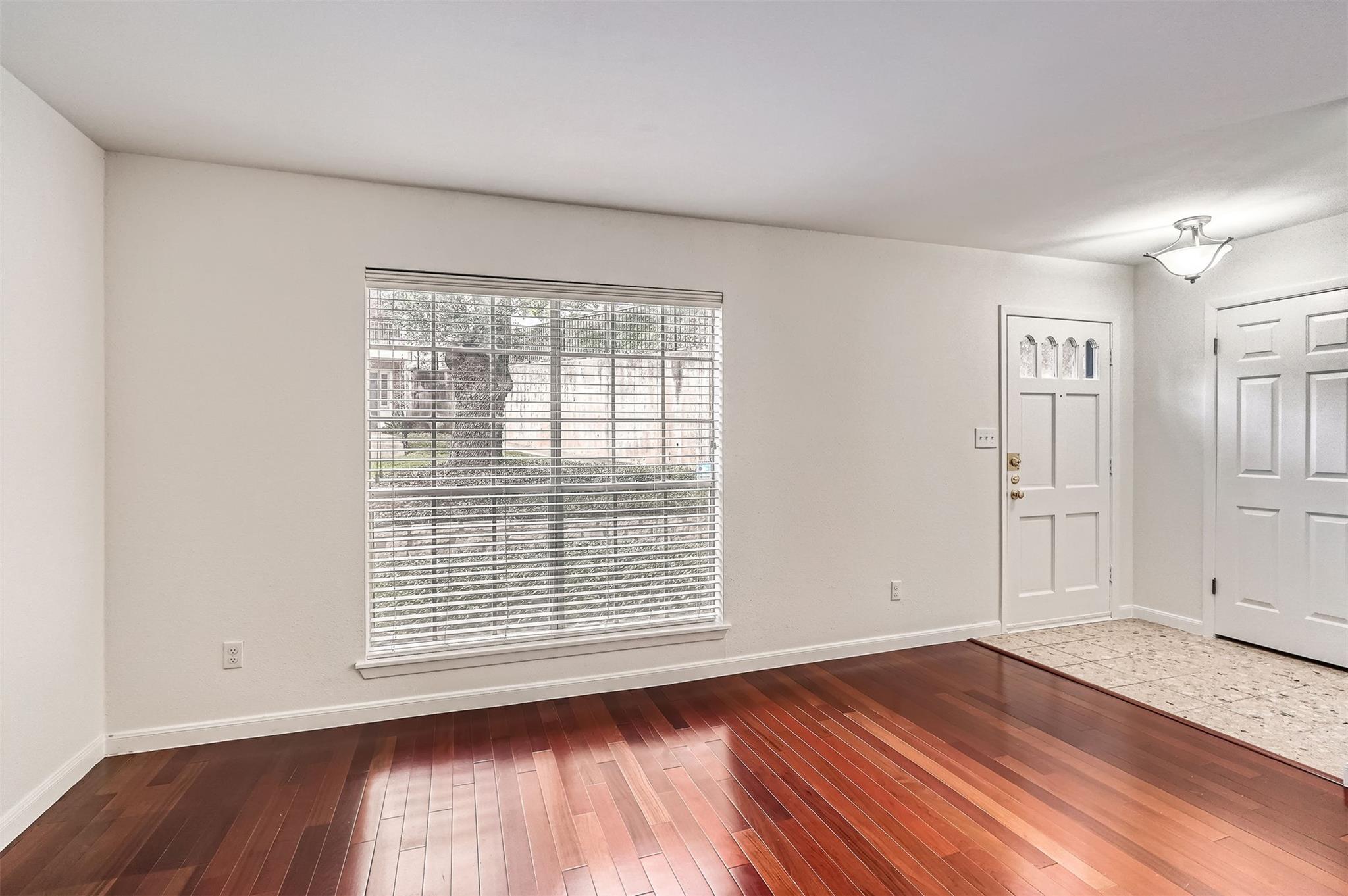 6609 Valleyside Rd, Austin, TX 78731