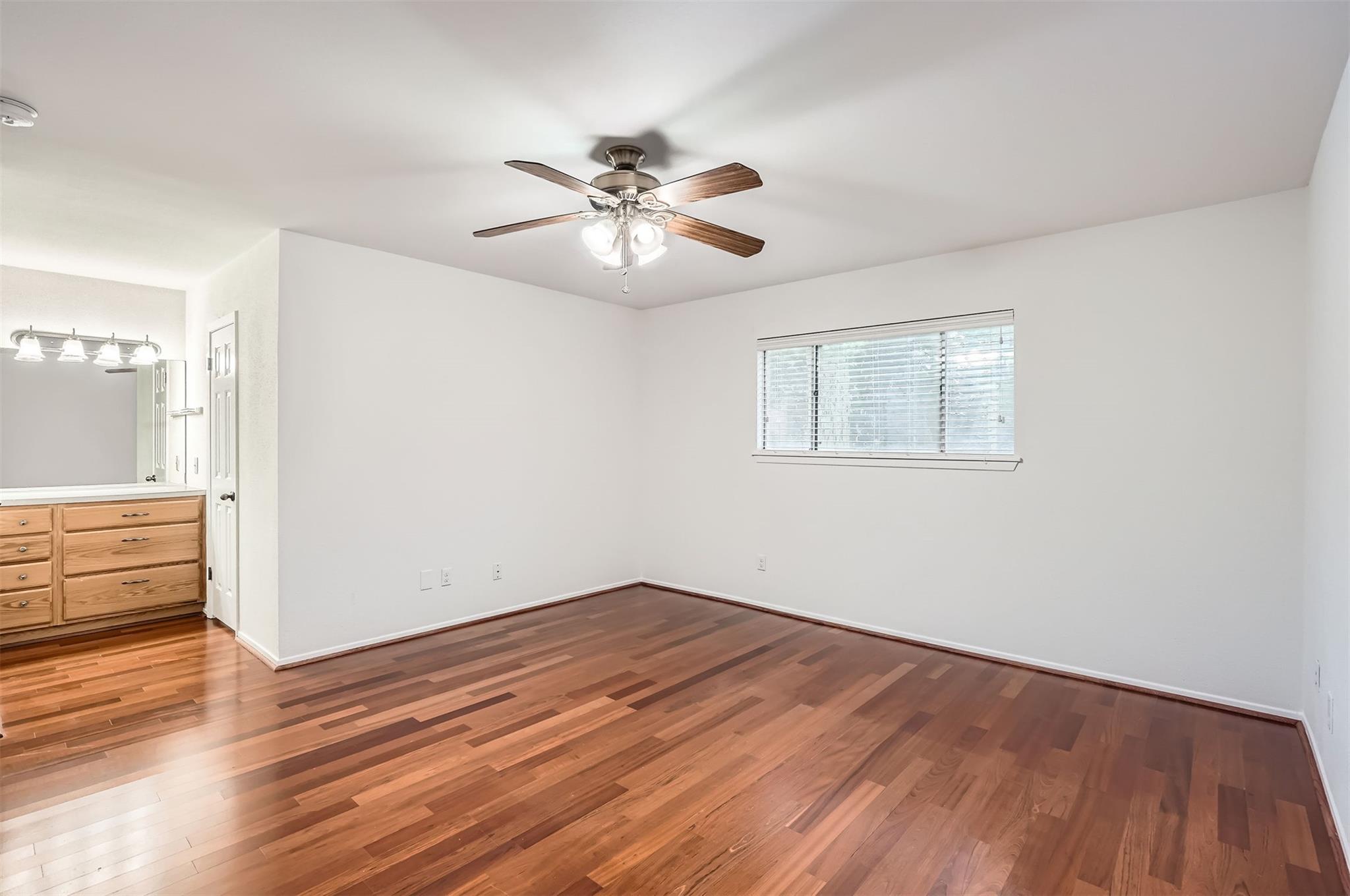 6609 Valleyside Rd, Austin, TX 78731