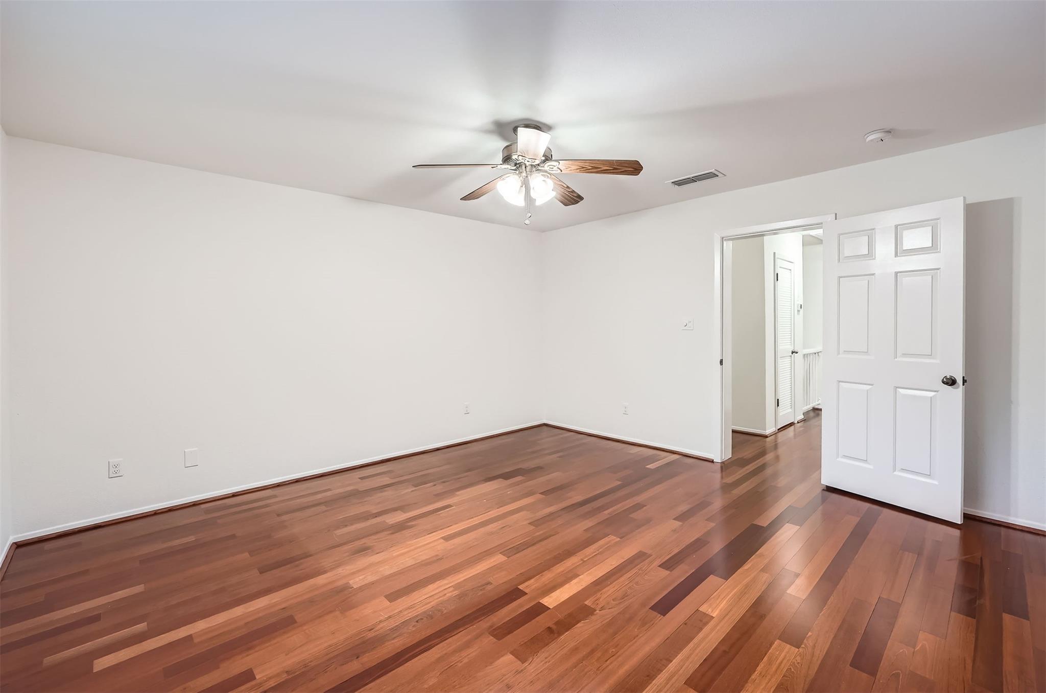 6609 Valleyside Rd, Austin, TX 78731