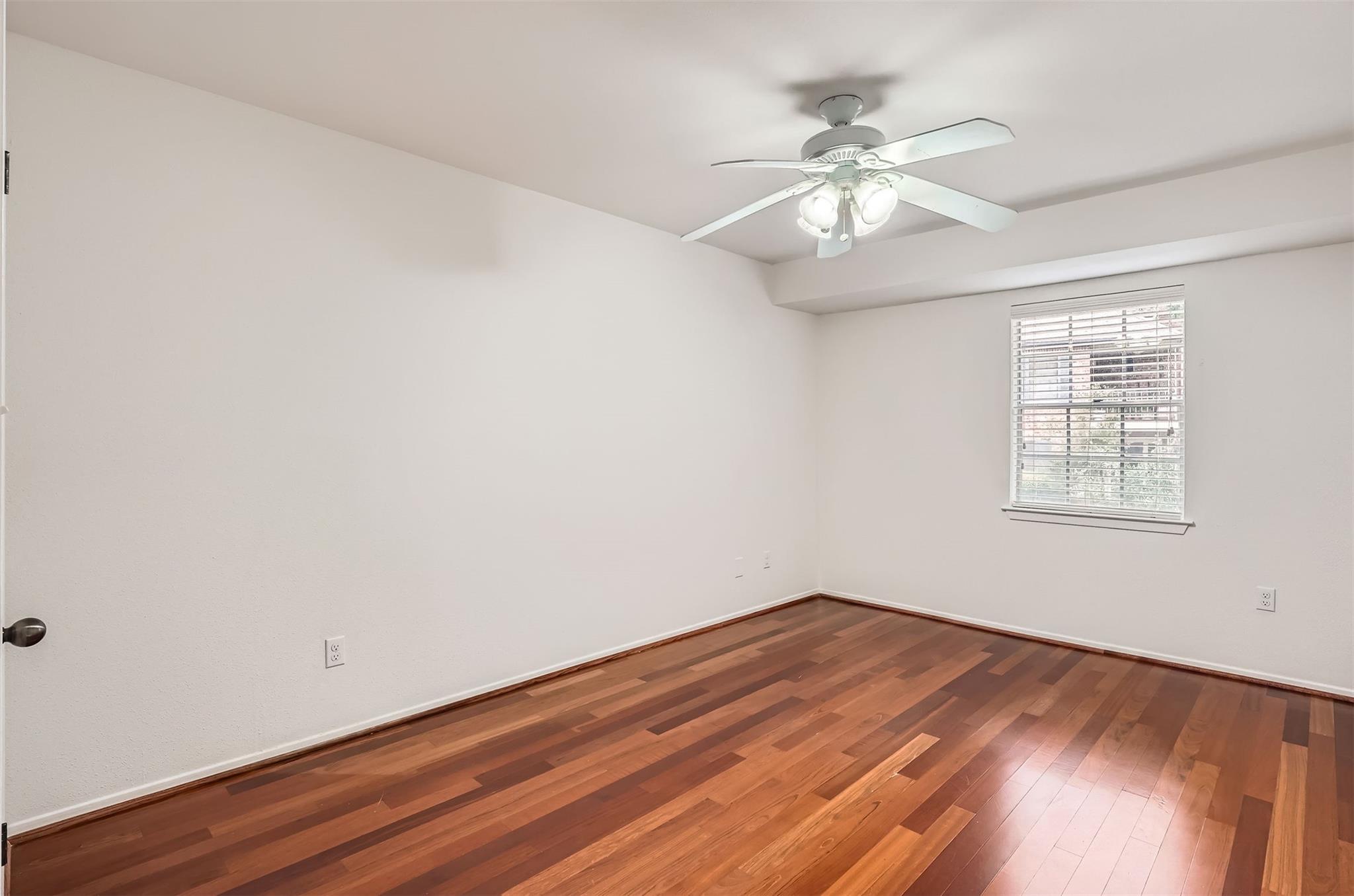 6609 Valleyside Rd, Austin, TX 78731