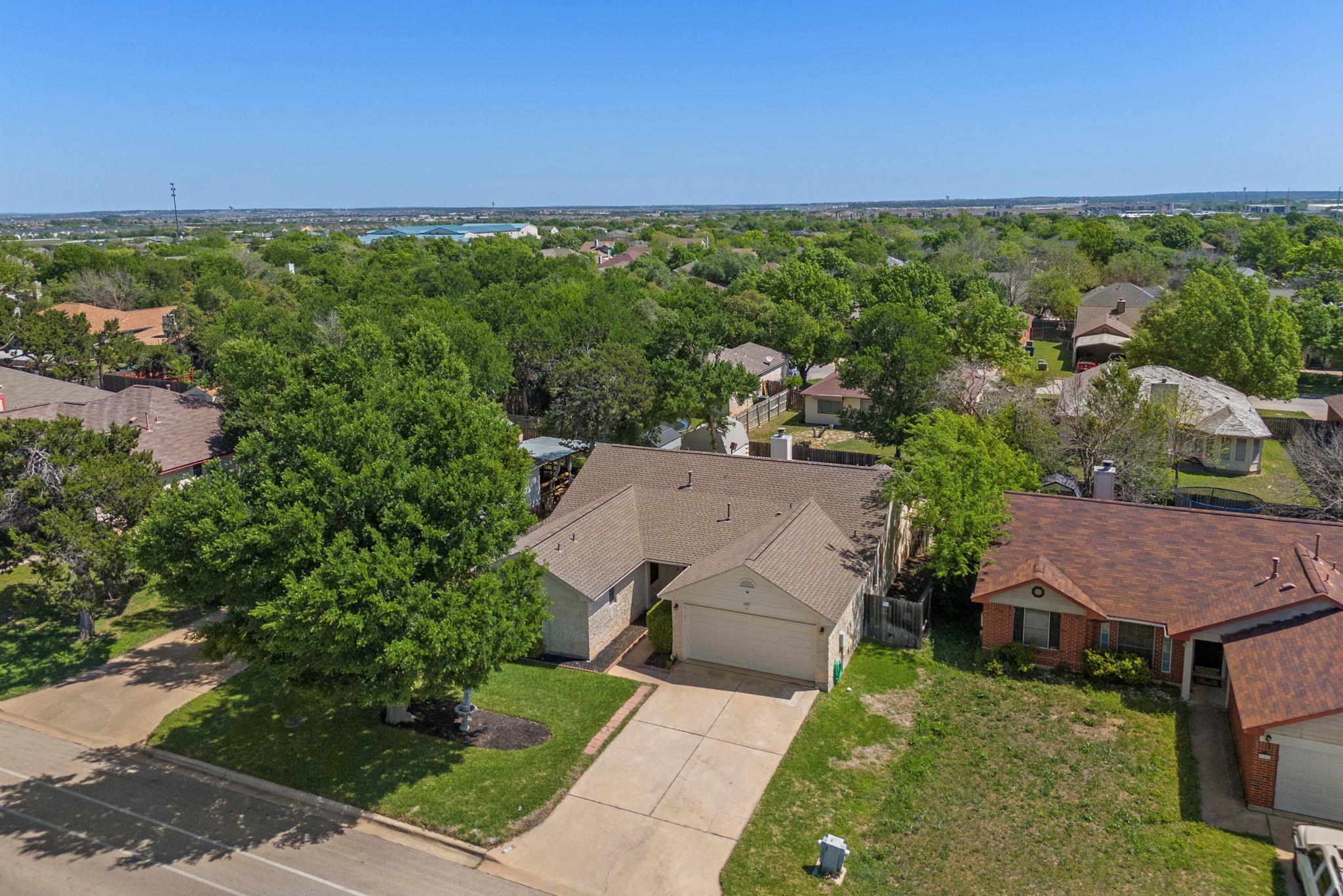 510 Sunny Brook Dr, Leander, TX 78641