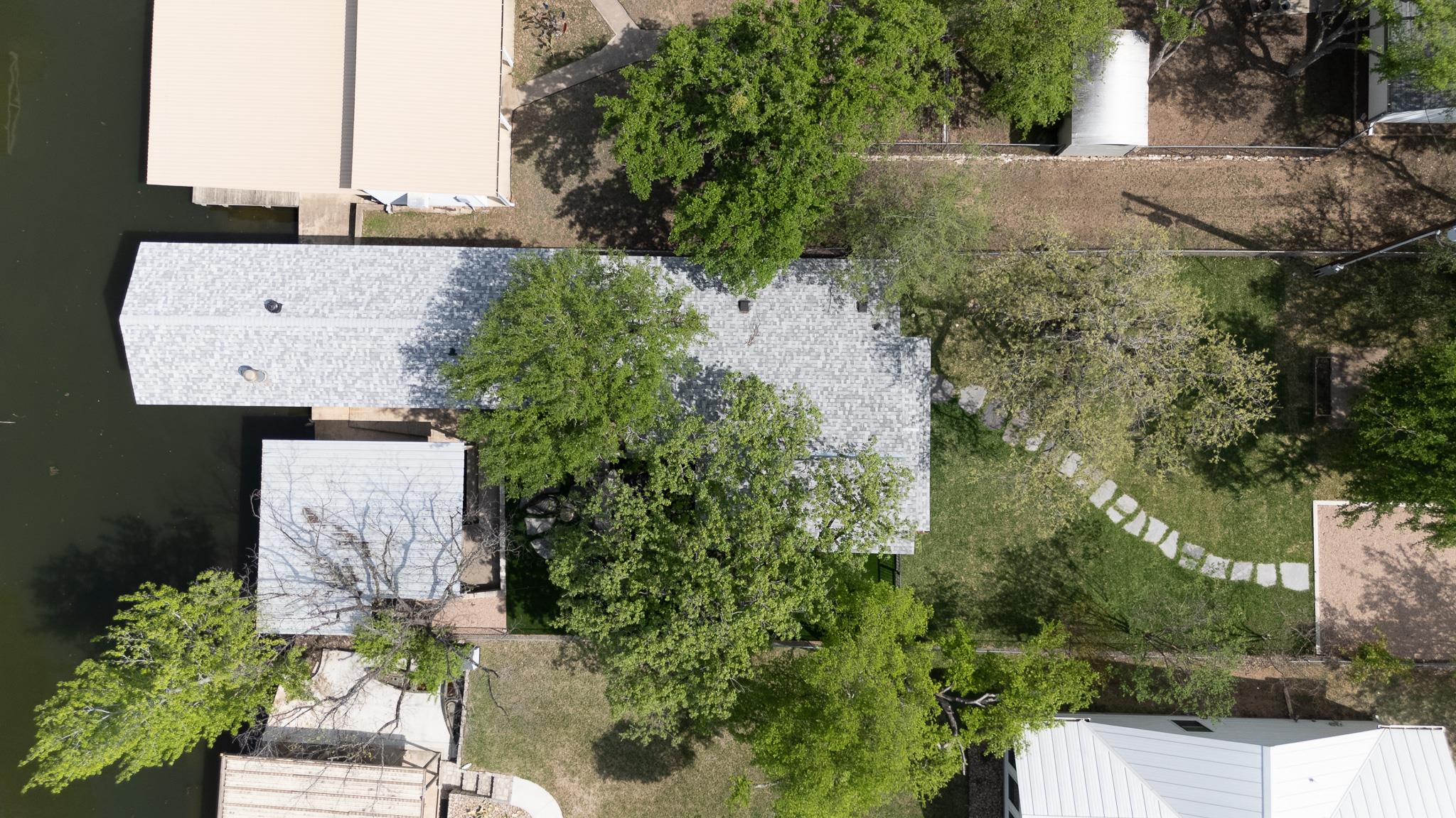 421 E Briarway Dr, Marble Falls, TX 78654