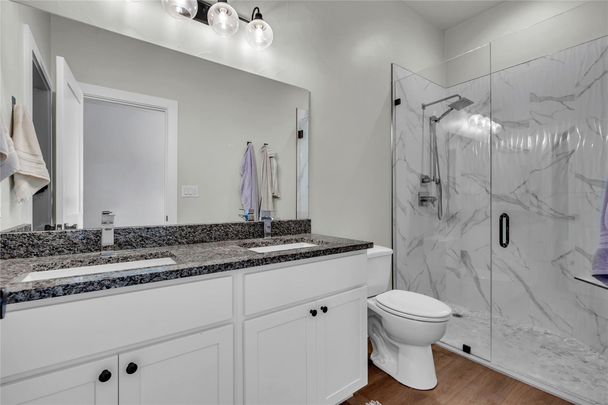 230 Rosehill Dr, Granite Shoals, TX 78654