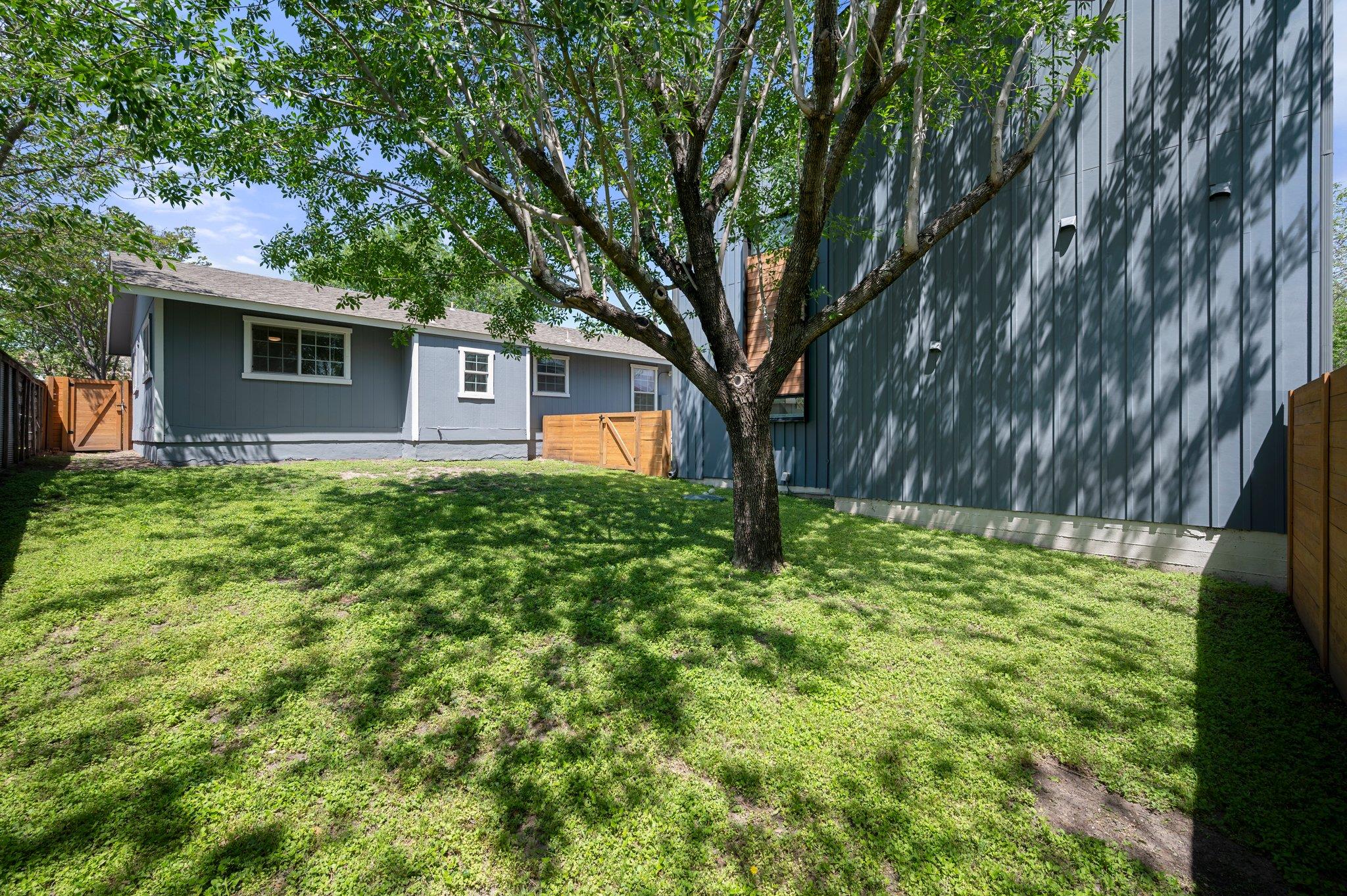 1111 Lawson Ln, Austin, TX 78702