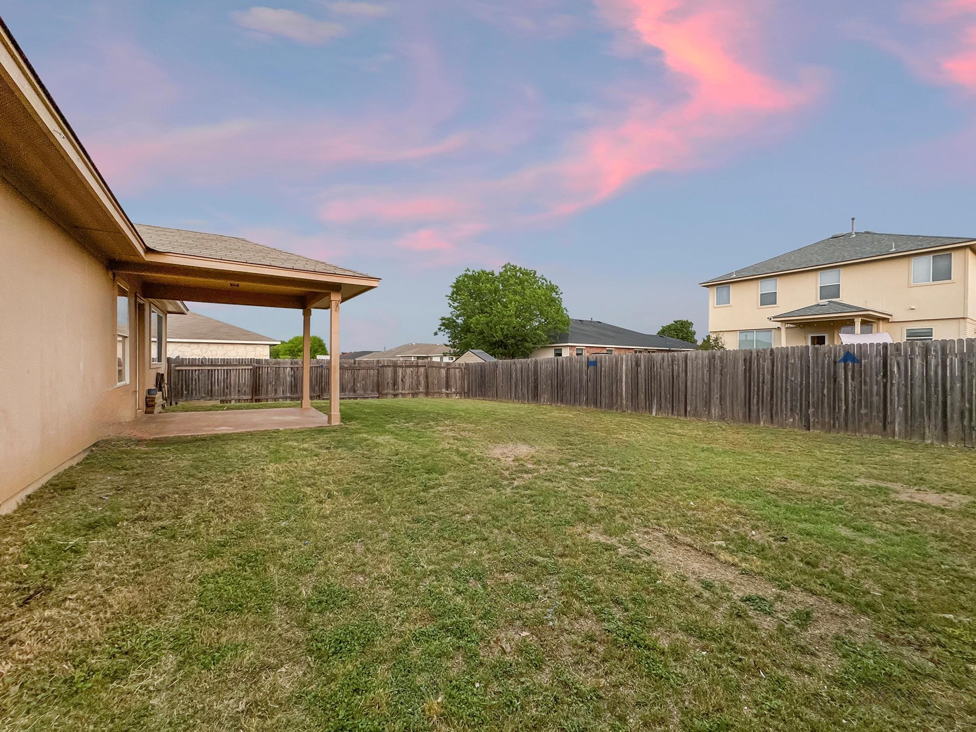1010 Whitley Dr, Leander, TX 78641