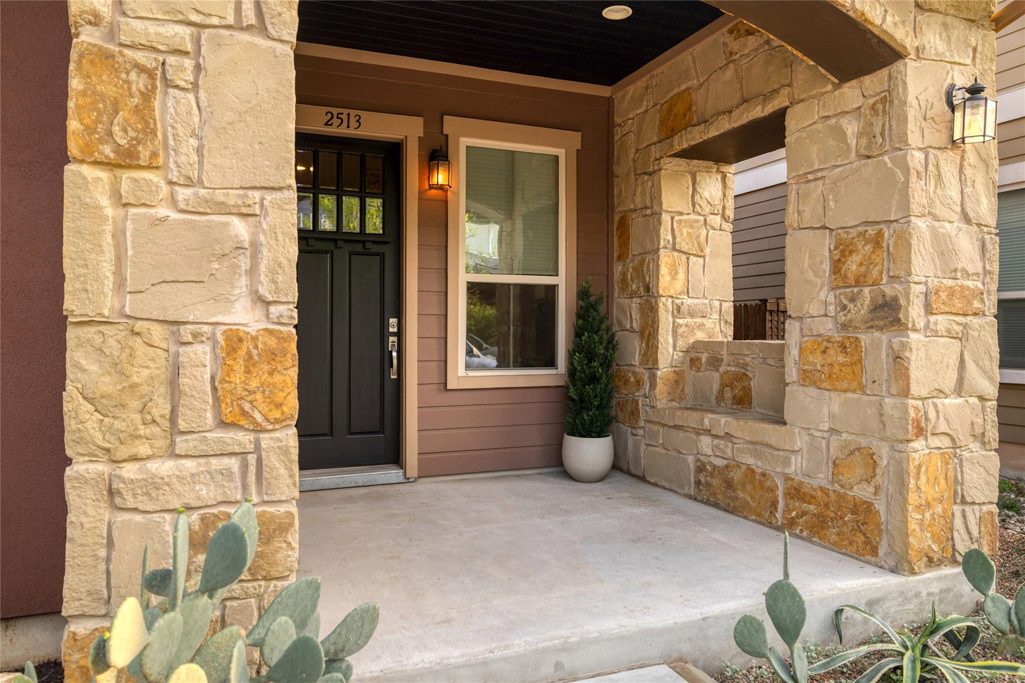 2513 Moreno St, Austin, TX 78723
