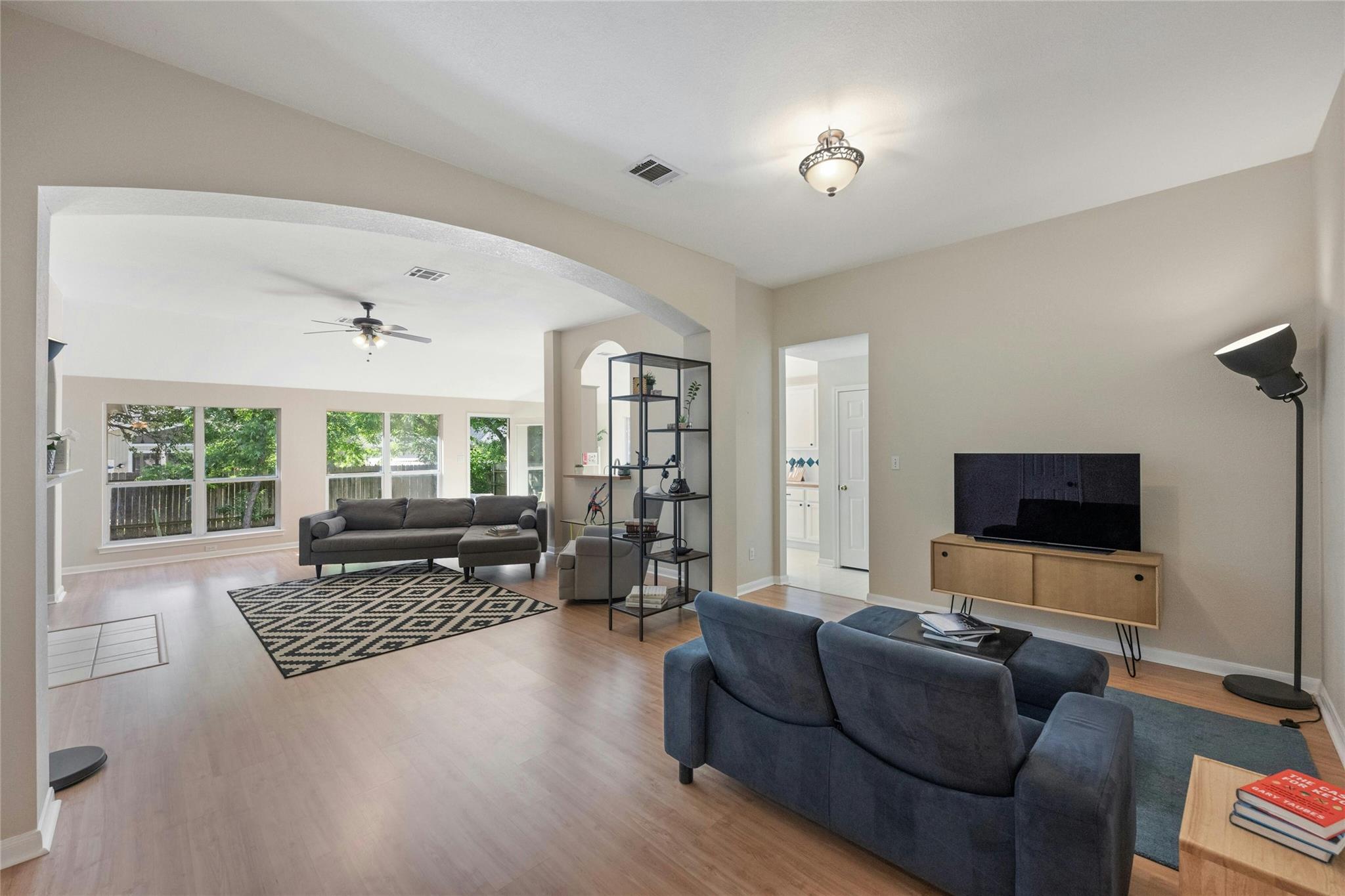 5216 Trading Bnd, Austin, TX 78735