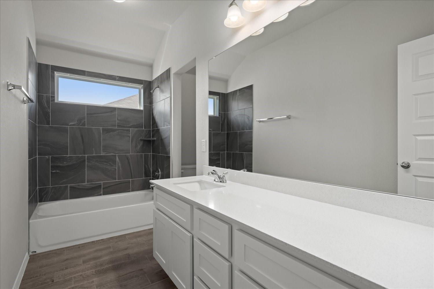 240 Blue Agate Ct, Jarrell, TX 76537
