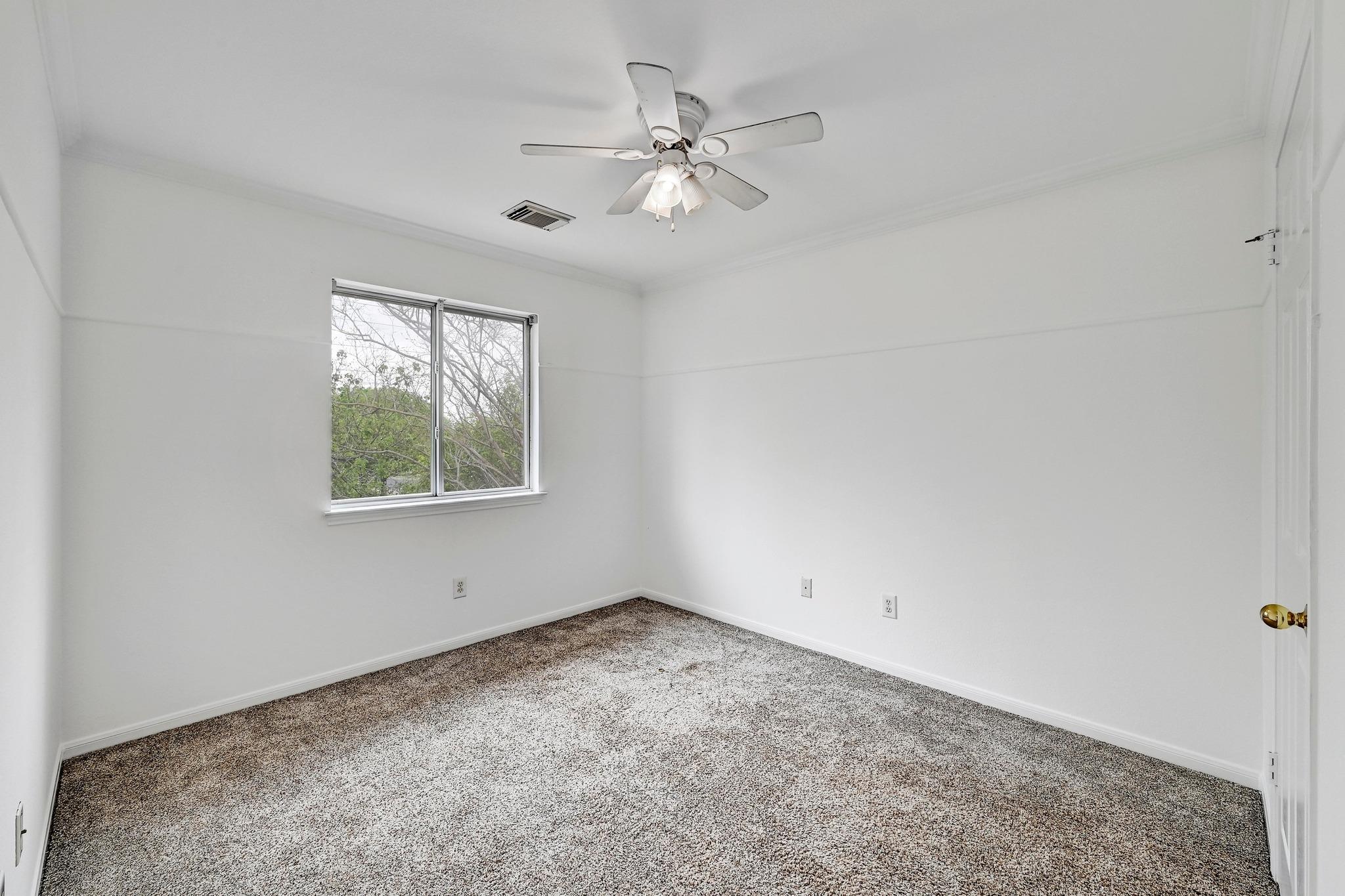 13401 Lamplight Village Ave, Austin, TX 78727
