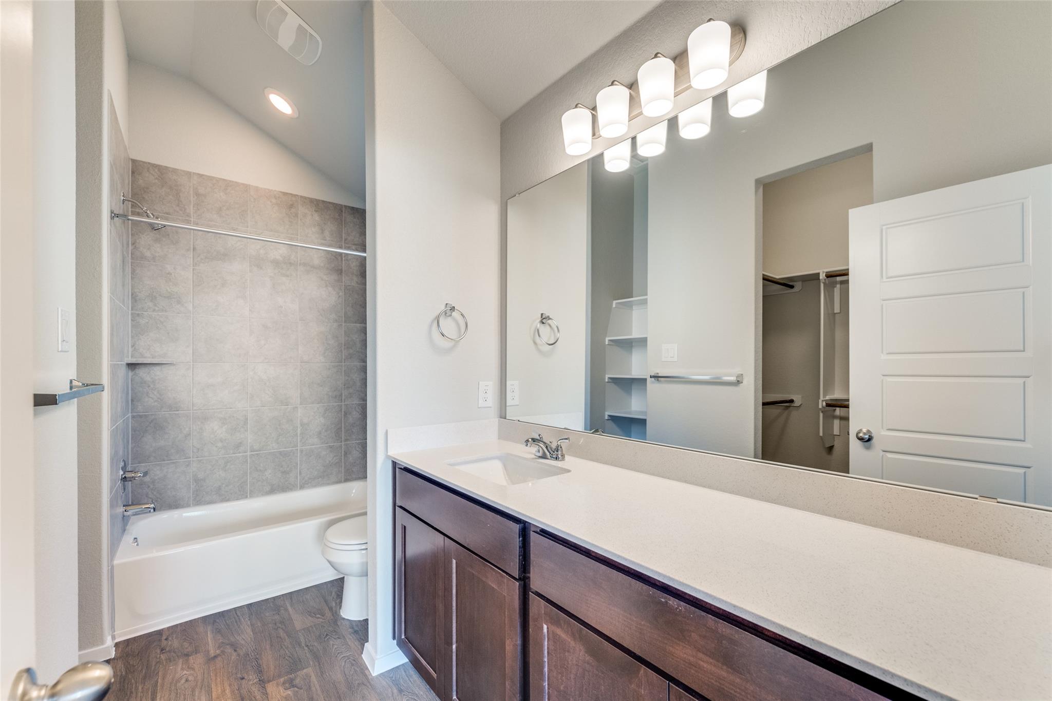 147 Shugart St, San Marcos, TX 78666