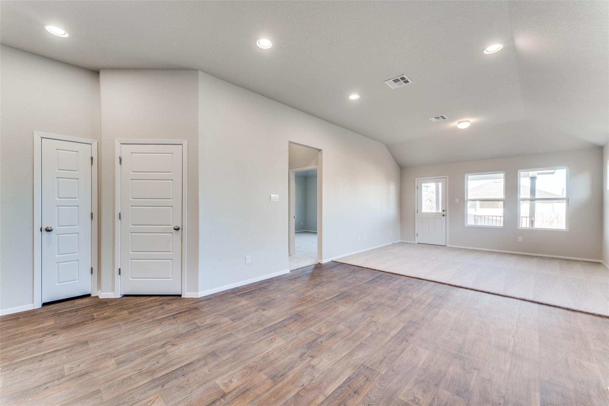 147 Shugart St, San Marcos, TX 78666