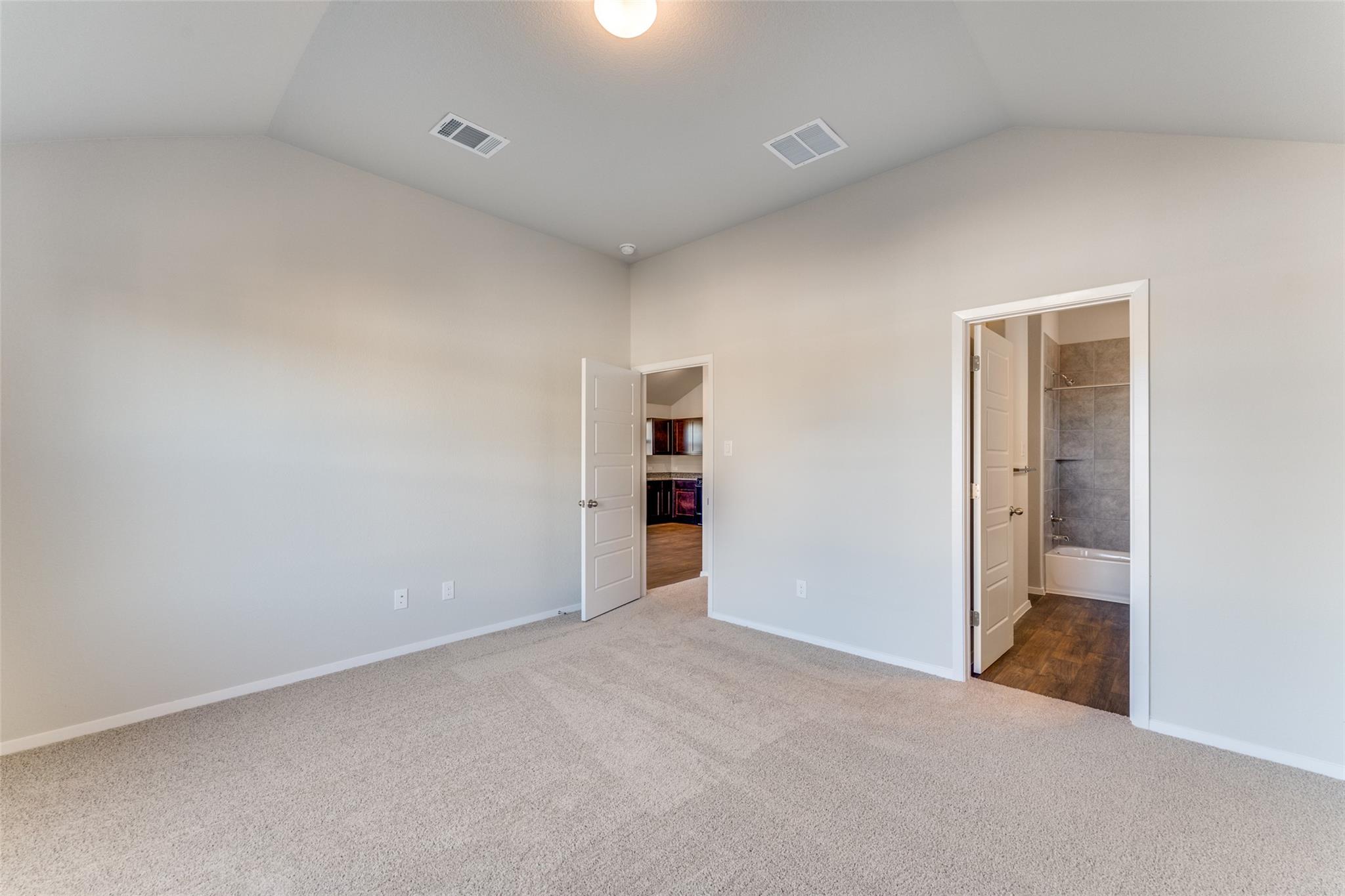 147 Shugart St, San Marcos, TX 78666