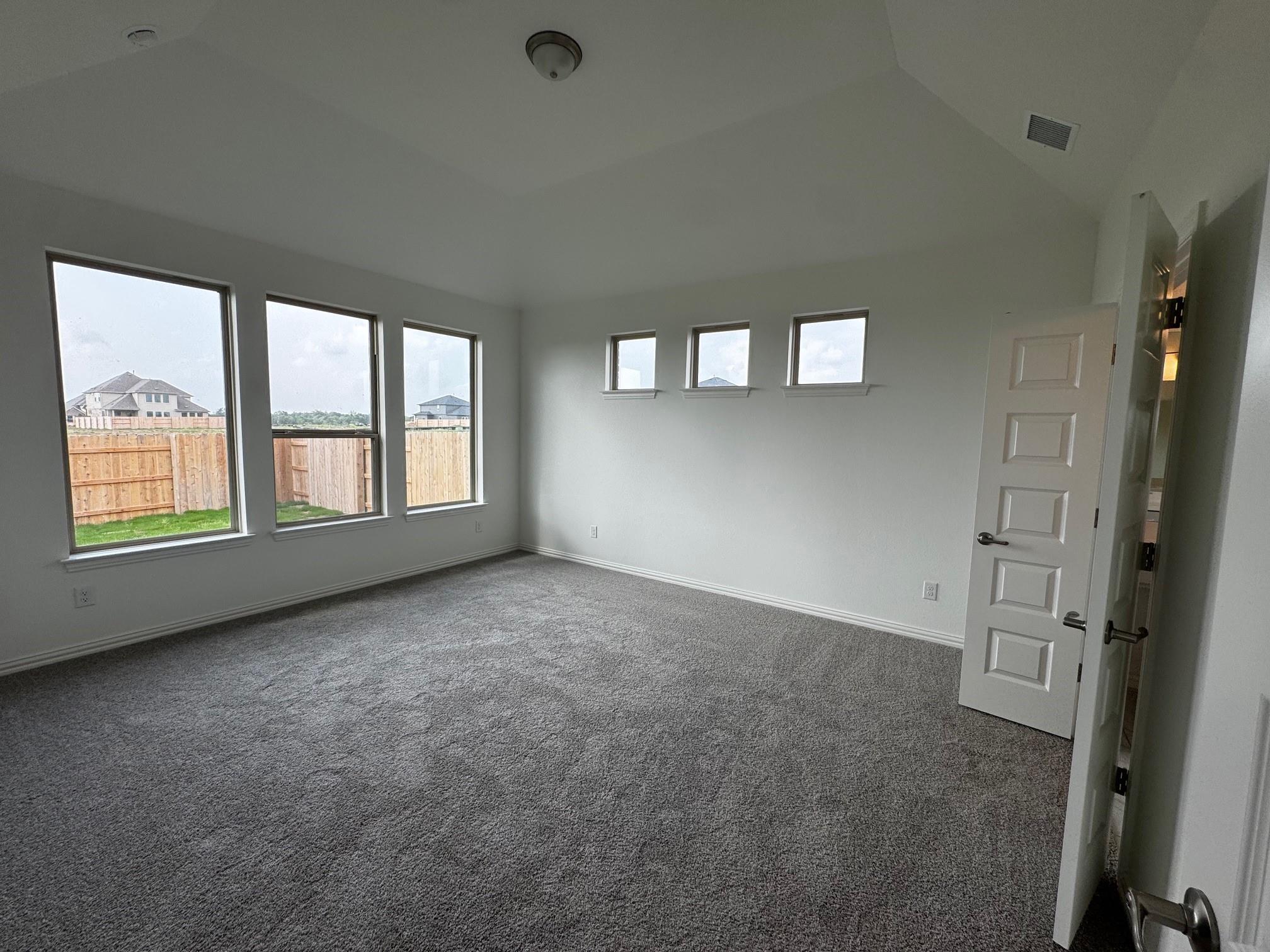13512 Endless Narrow Ln, Elgin, TX 78621
