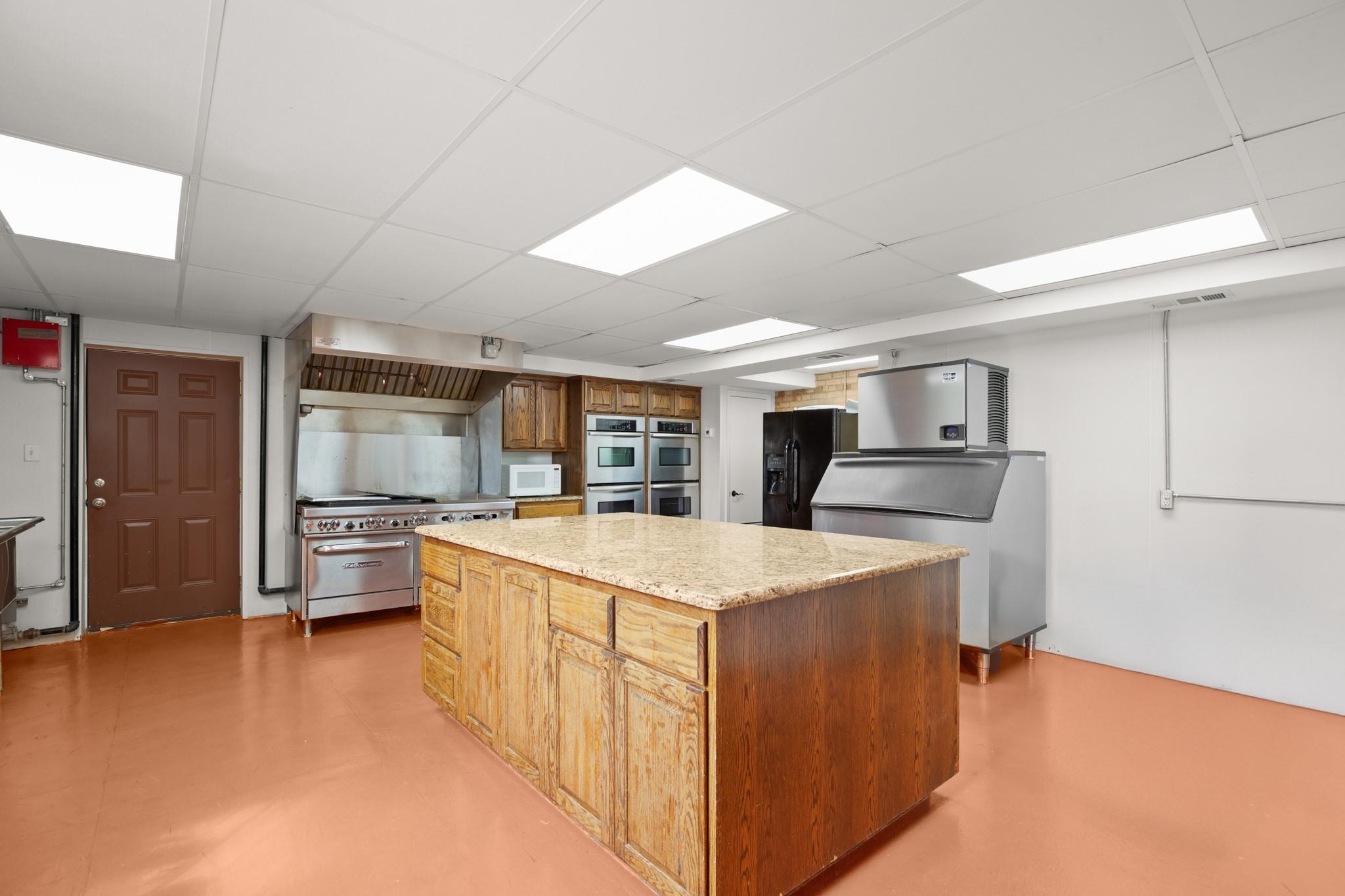 412 Depot St, Elgin, TX 78621