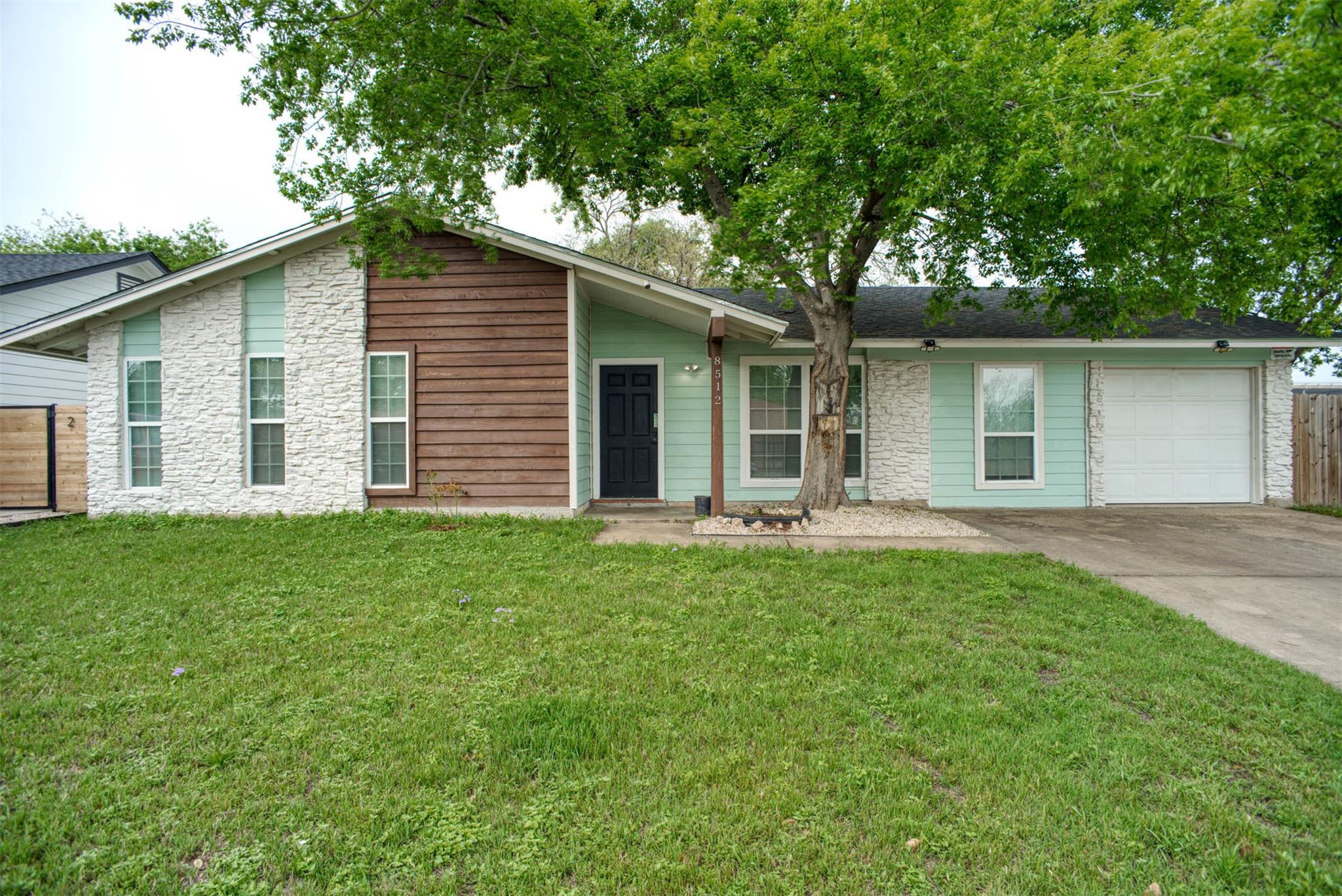 8512 Remington Ln, Austin, TX 78758