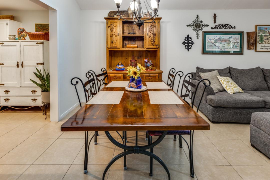 402 Village Ln, Buda, TX 78610