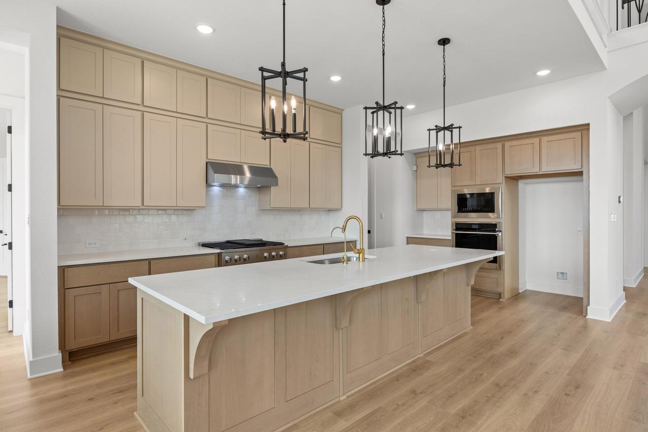 112 Lookout Point Dr, Liberty Hill, TX 78642