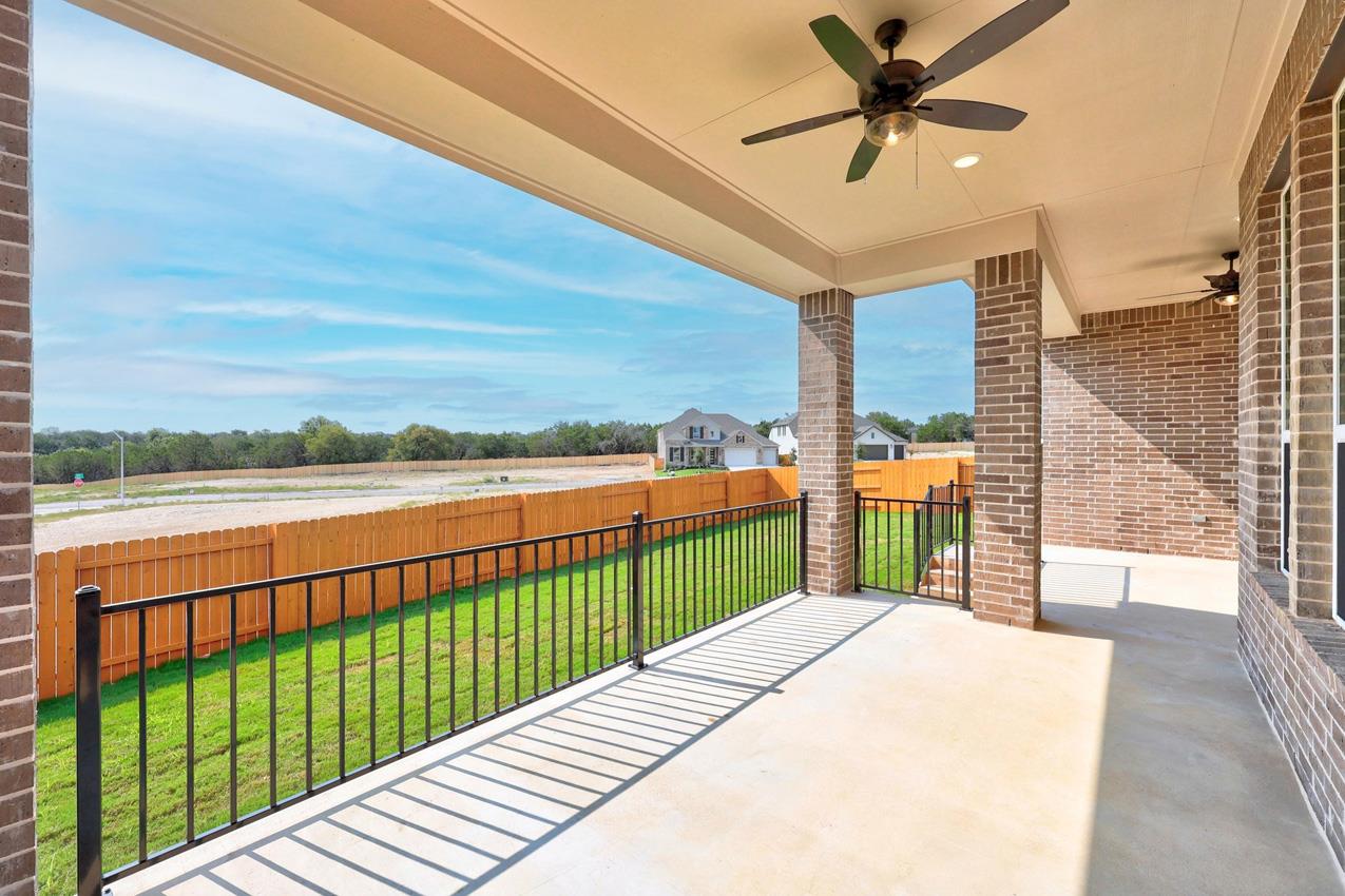 112 Lookout Point Dr, Liberty Hill, TX 78642