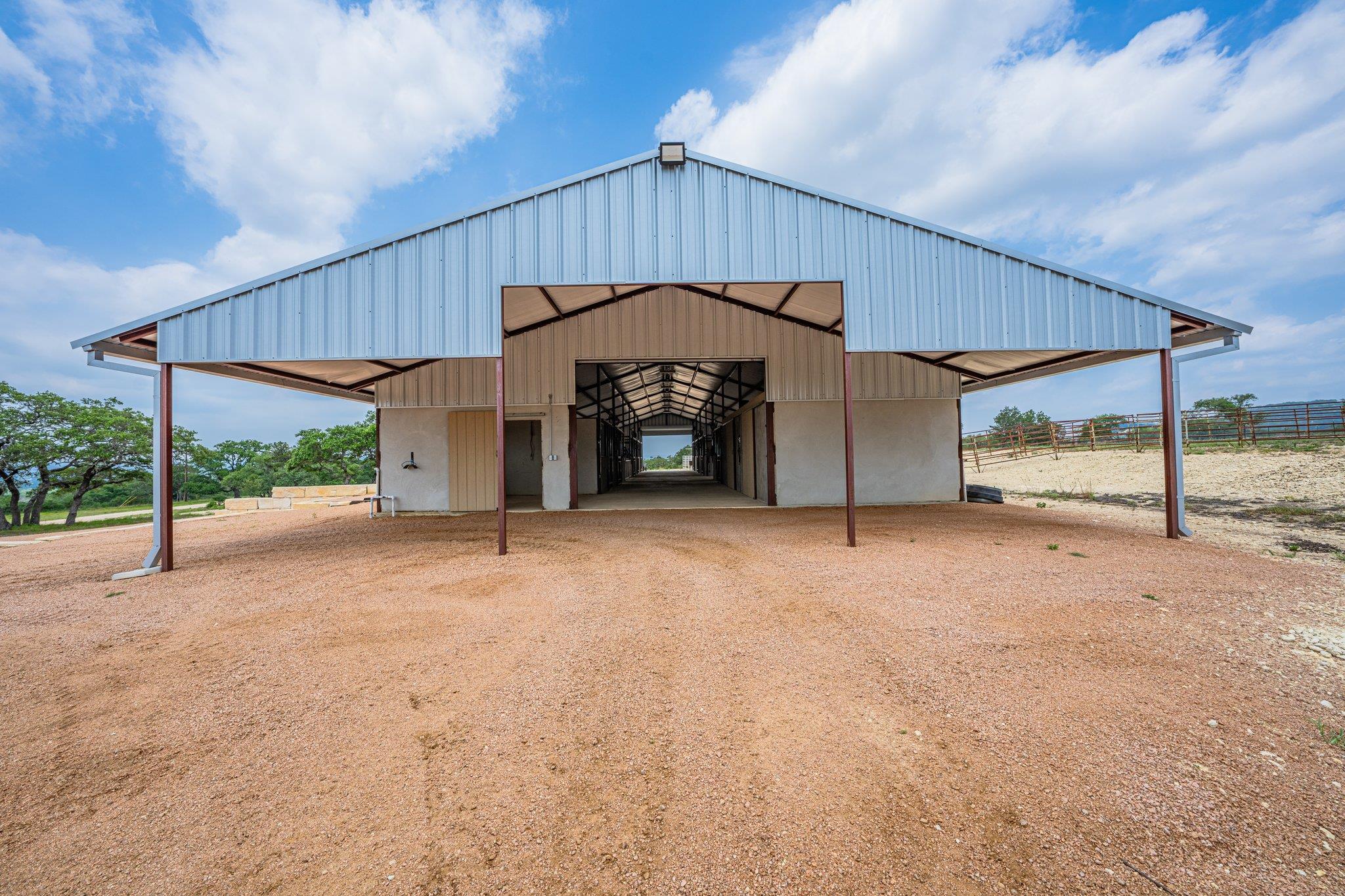5228 FM 3240, Bandera, TX 78003