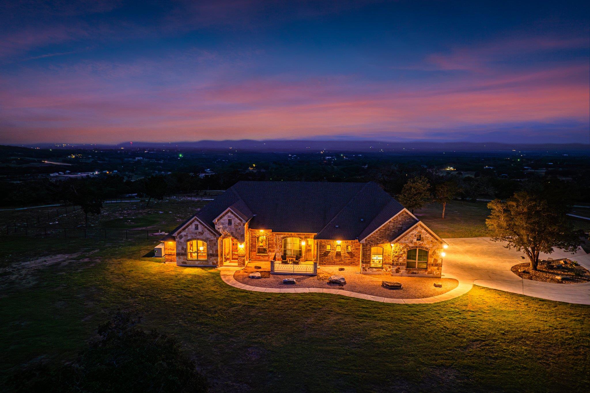 5228 FM 3240, Bandera, TX 78003