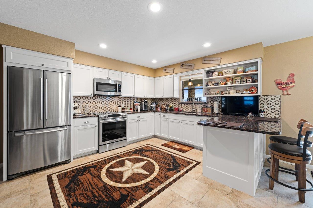 5228 FM 3240, Bandera, TX 78003