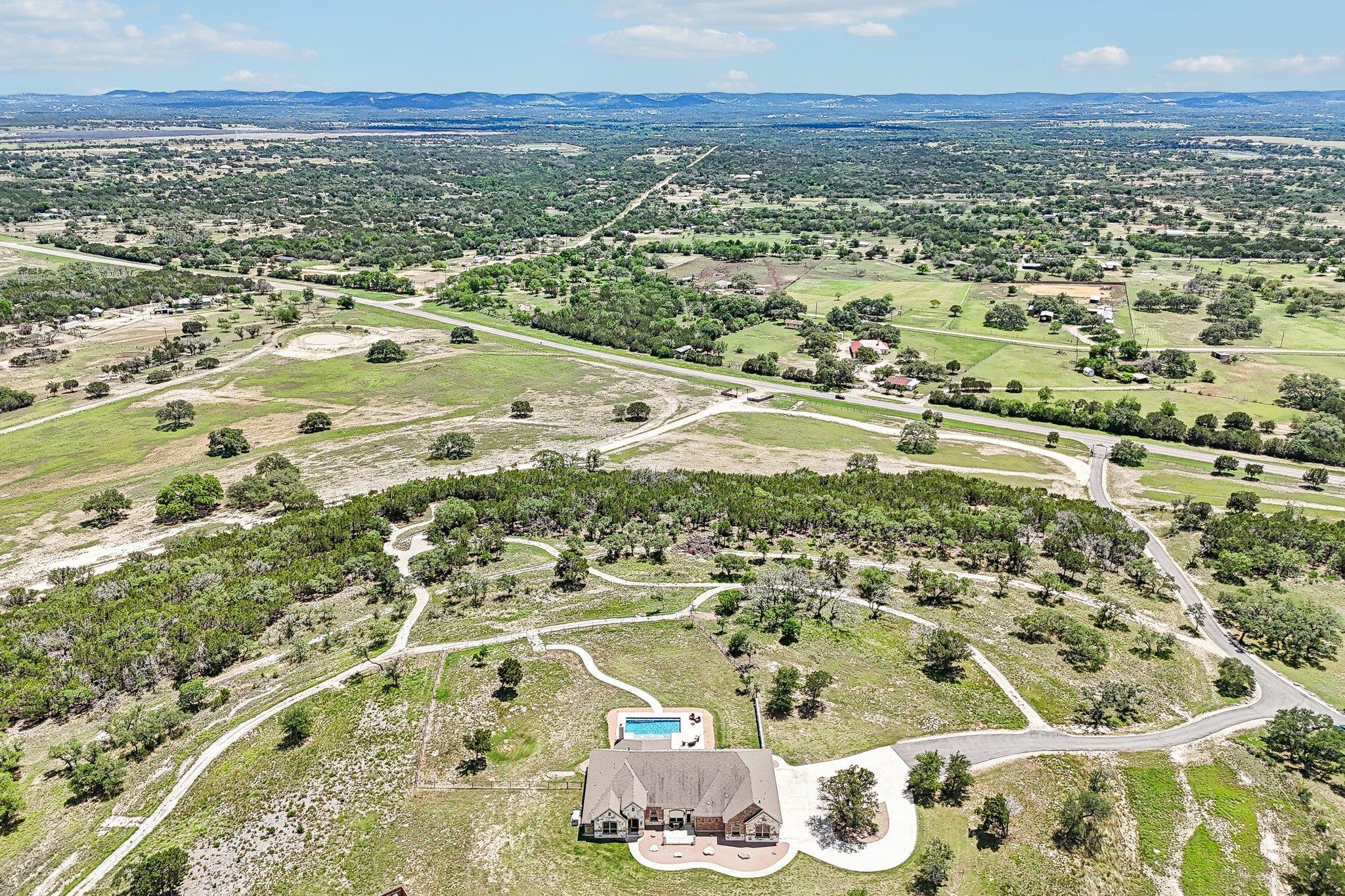5228 FM 3240, Bandera, TX 78003