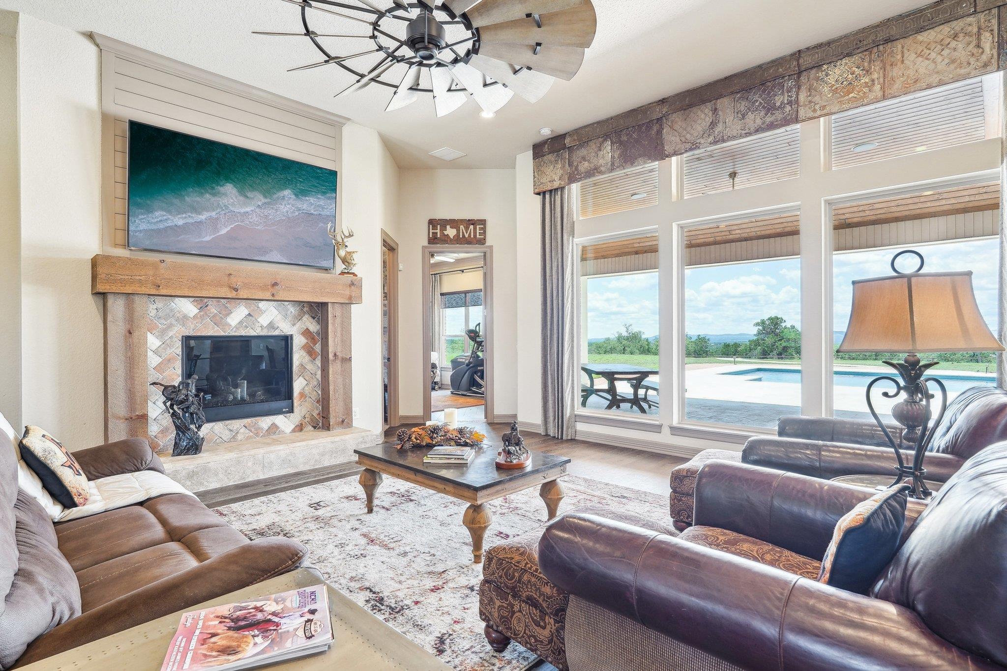 5228 FM 3240, Bandera, TX 78003