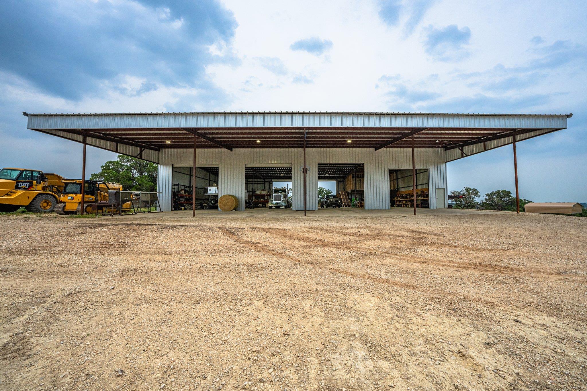 5228 FM 3240, Bandera, TX 78003