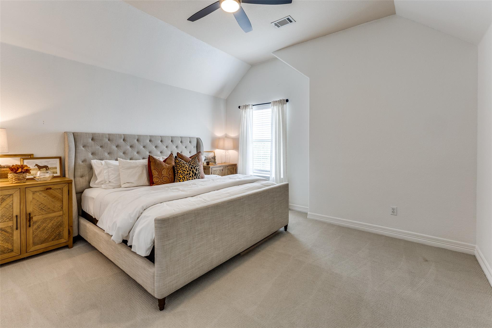 5708 Tonkowa Draw Rd, Austin, TX 78738