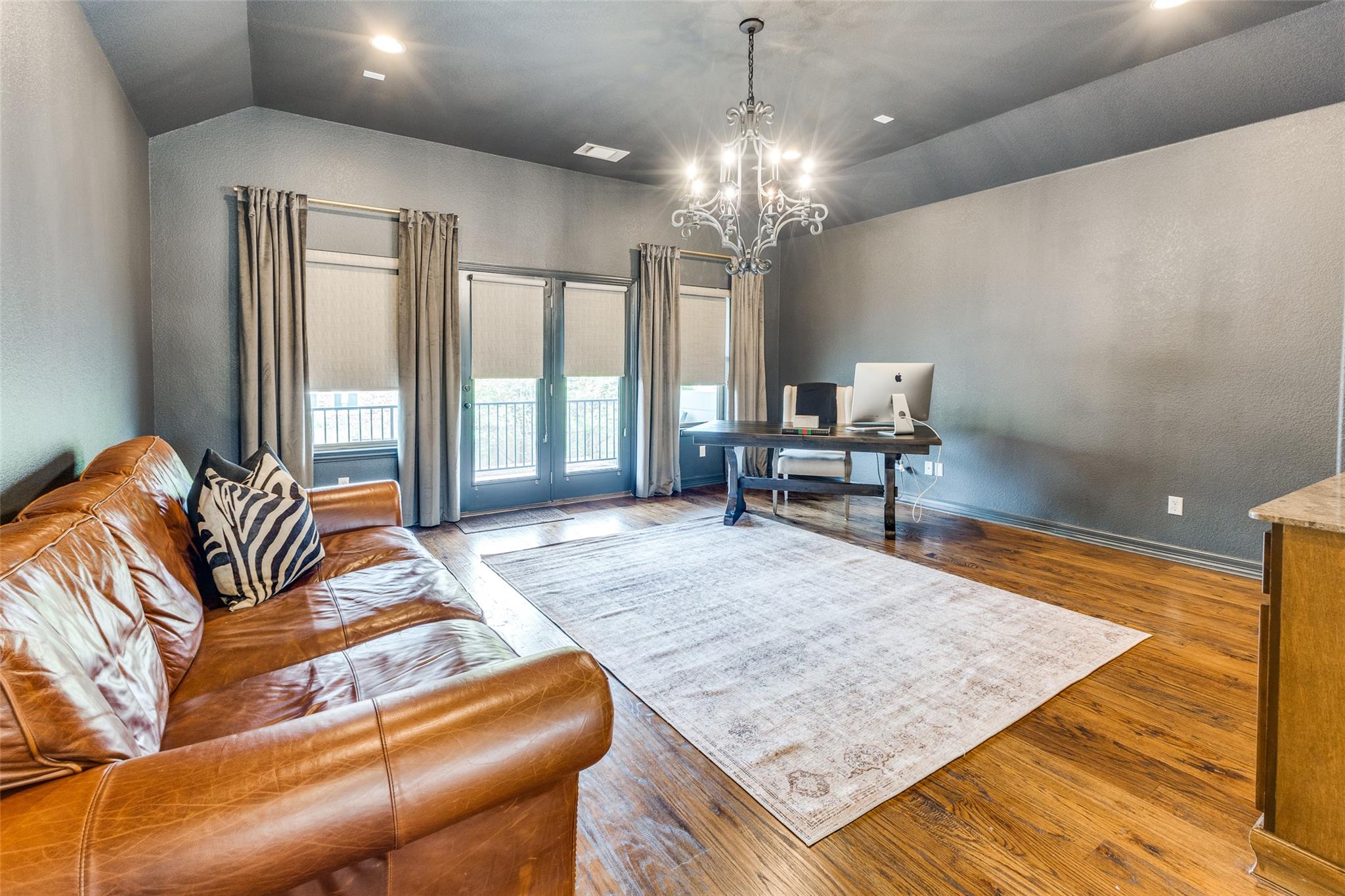 5708 Tonkowa Draw Rd, Austin, TX 78738